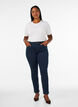 Slim Fit Emily Jeans mit normaler Taillenh&ouml;he, Blau, Model image number 1