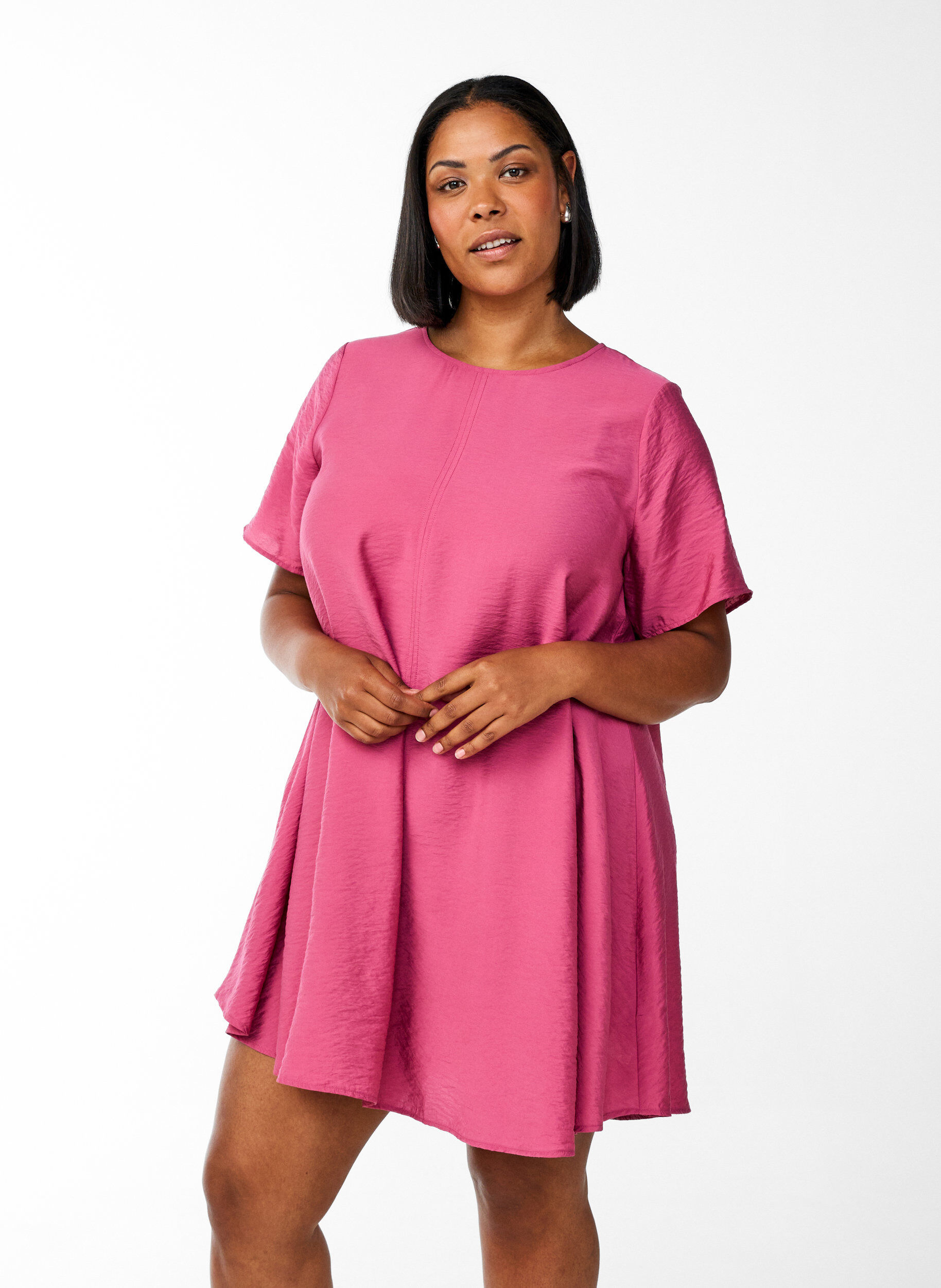 Zizzi A-Linien-Kleid aus Viskose mit kurzen &Auml;rmeln, Rot, Model image number 0