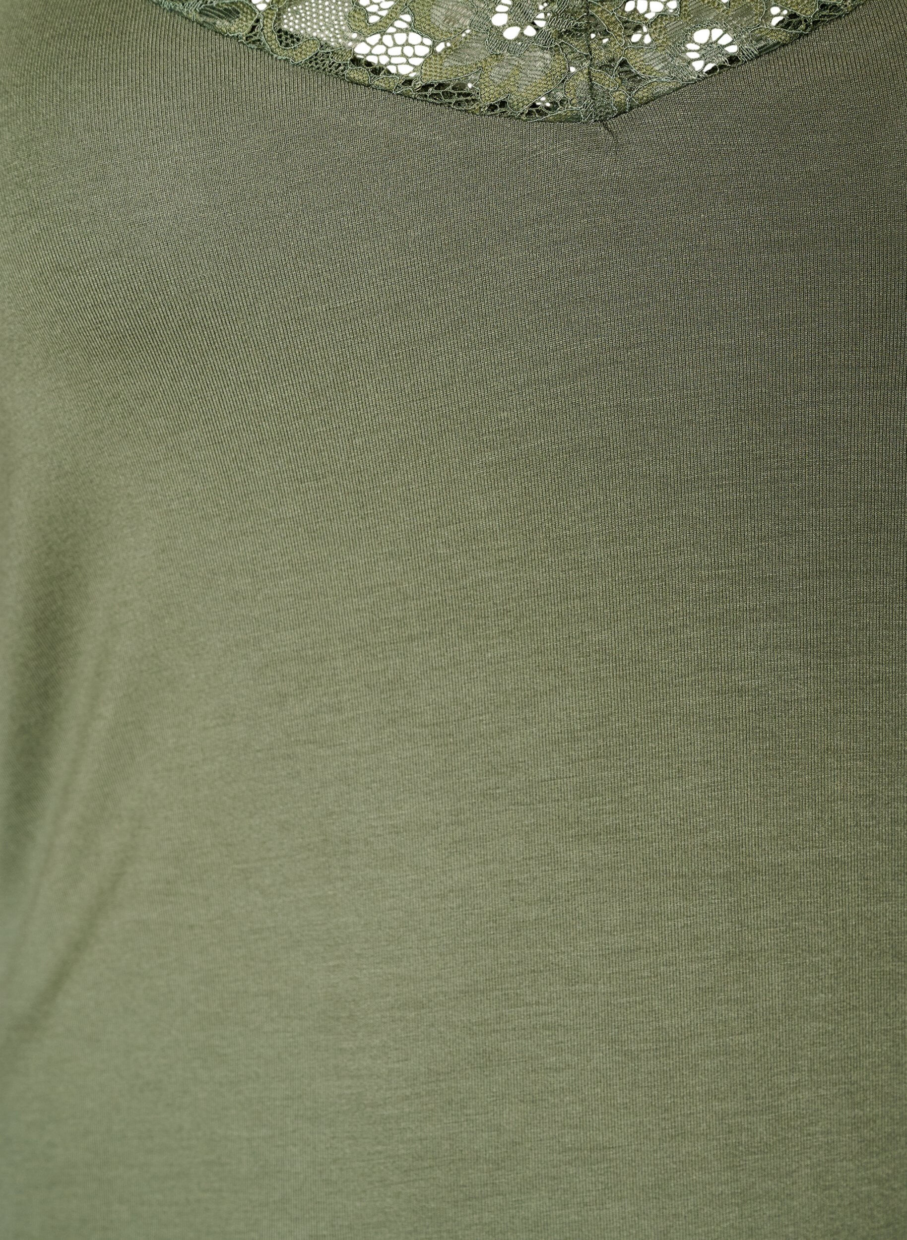 ZizziTop en viscose avec bord en dentelle, Vert, Packshot image number 2