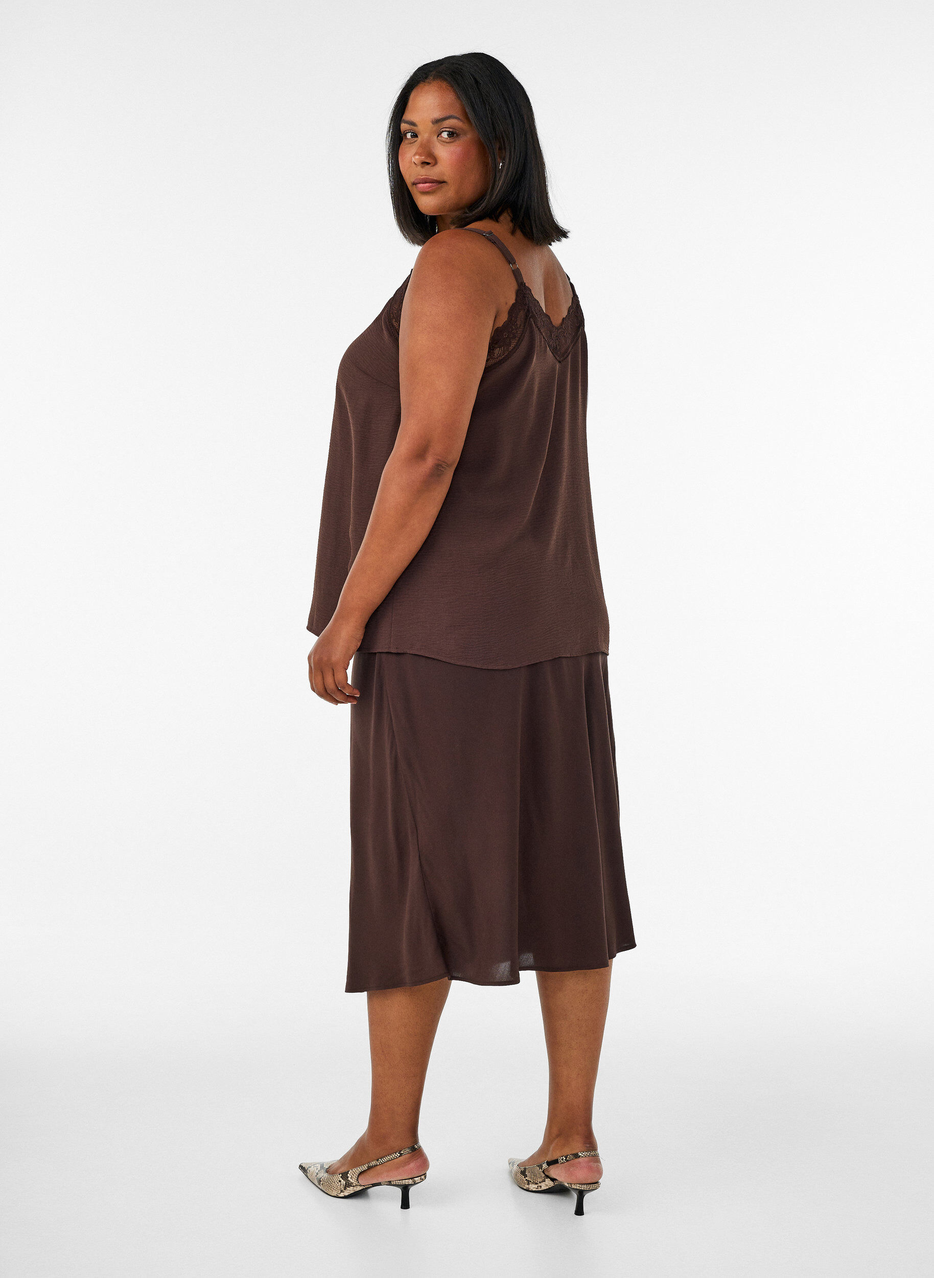 ZizziViskoserock mit elastischem Bund, Braun, Model image number 2