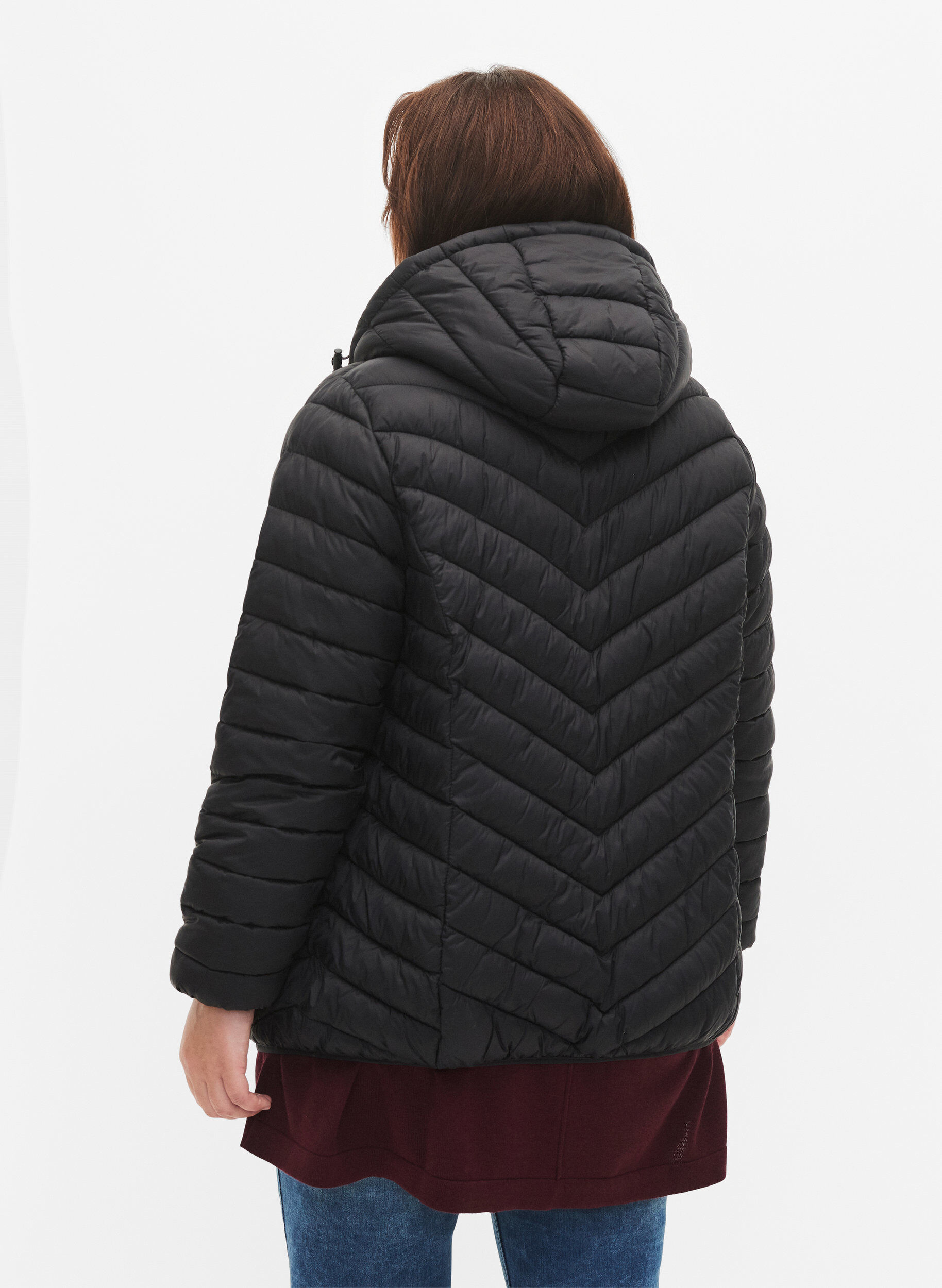 Zizzi Leichte Steppjacke mit Kapuze, Schwarz, Model image number 2