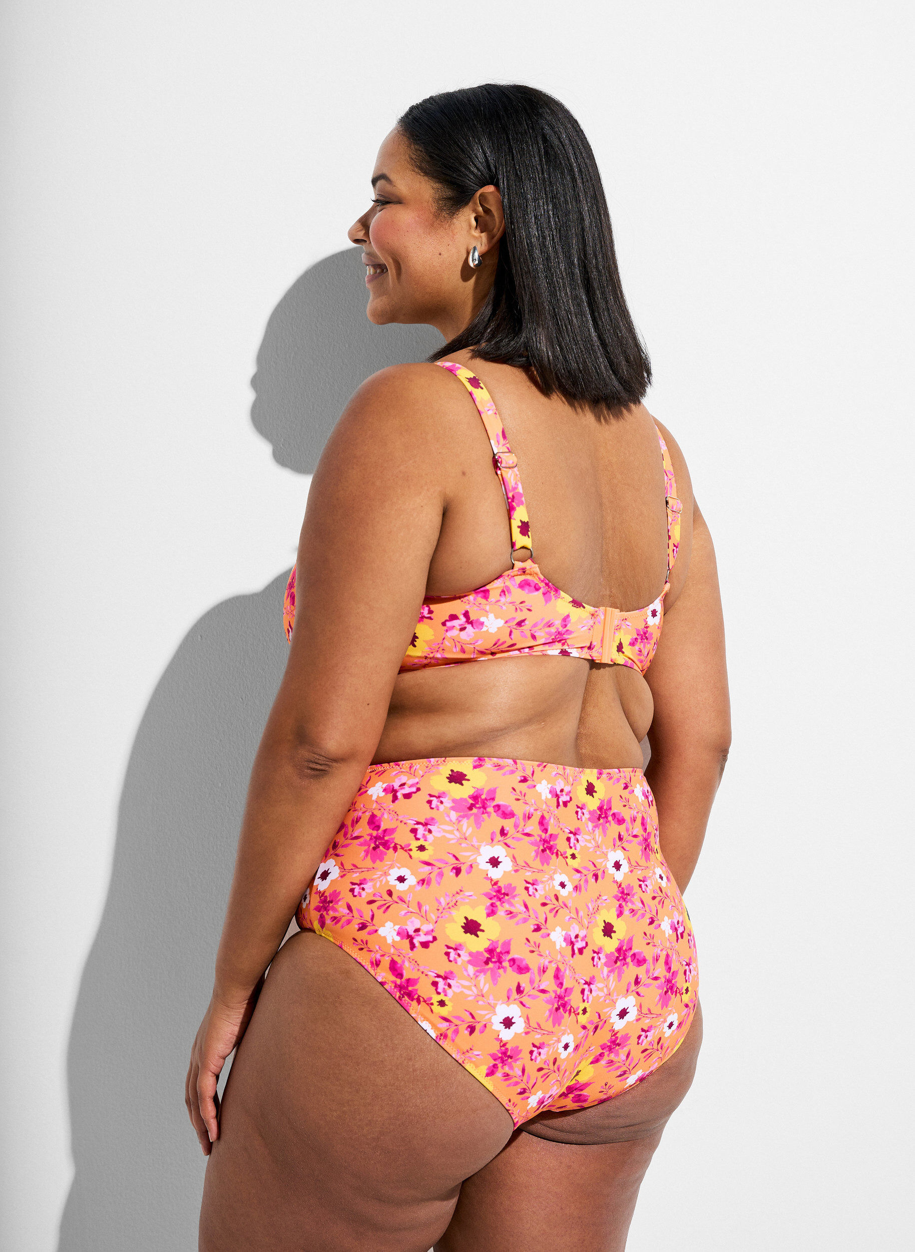 Zizzi Culotte de bikini taille haute &agrave; motif, Orange, Model image number 1