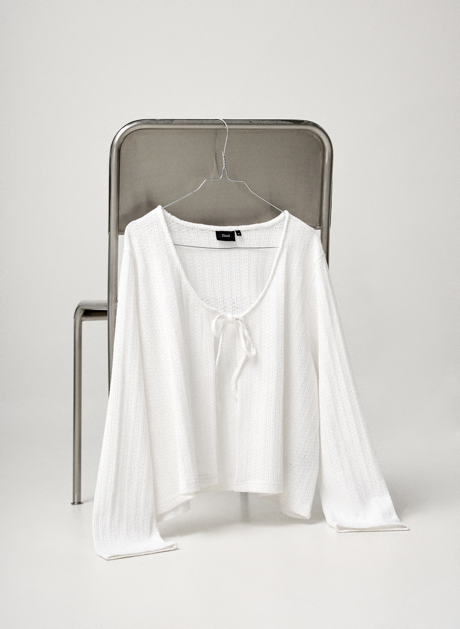 Zizzi Strickjacke aus Jersey mit Struktur und Bindedetail vorne, Wei&szlig;, Image image number 0