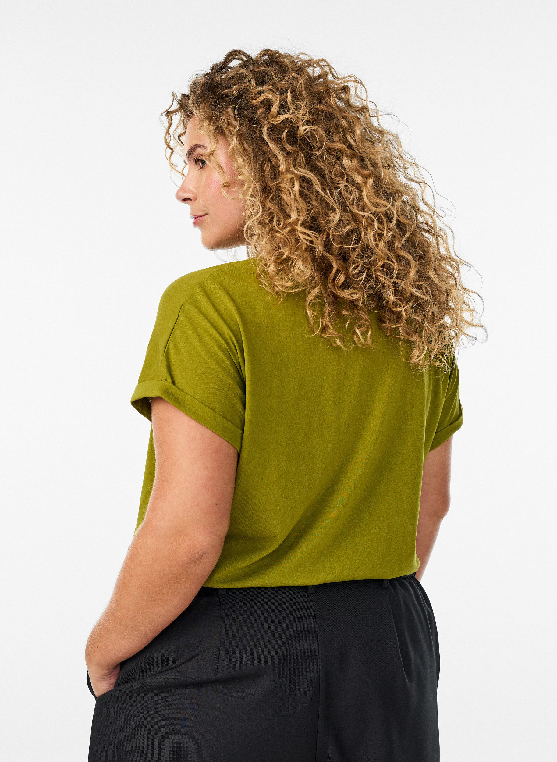 Zizzi Kurz&auml;rmeliges T-Shirt aus einer Baumwollmischung, Gr&uuml;n, Model image number 2