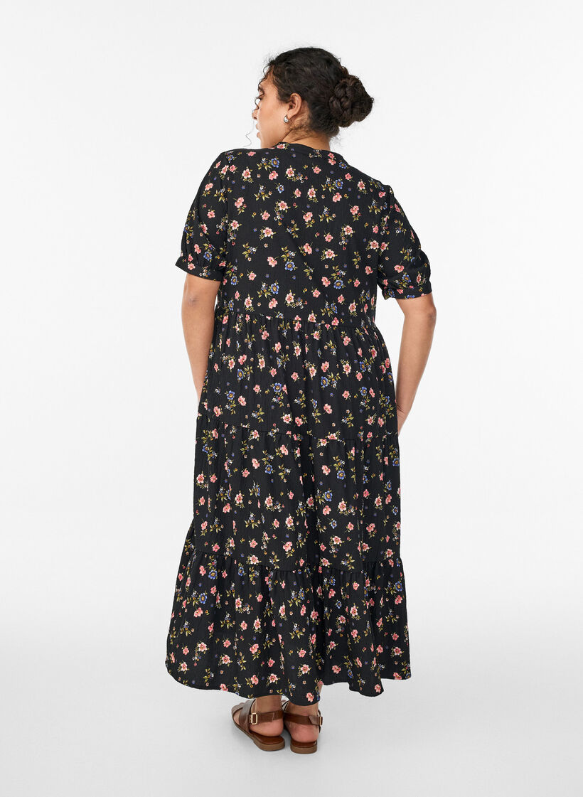 Kn&ouml;chellanges Kleid mit kurzen &Auml;rmeln und gestuften Volants, Schwarz, Model image number 1