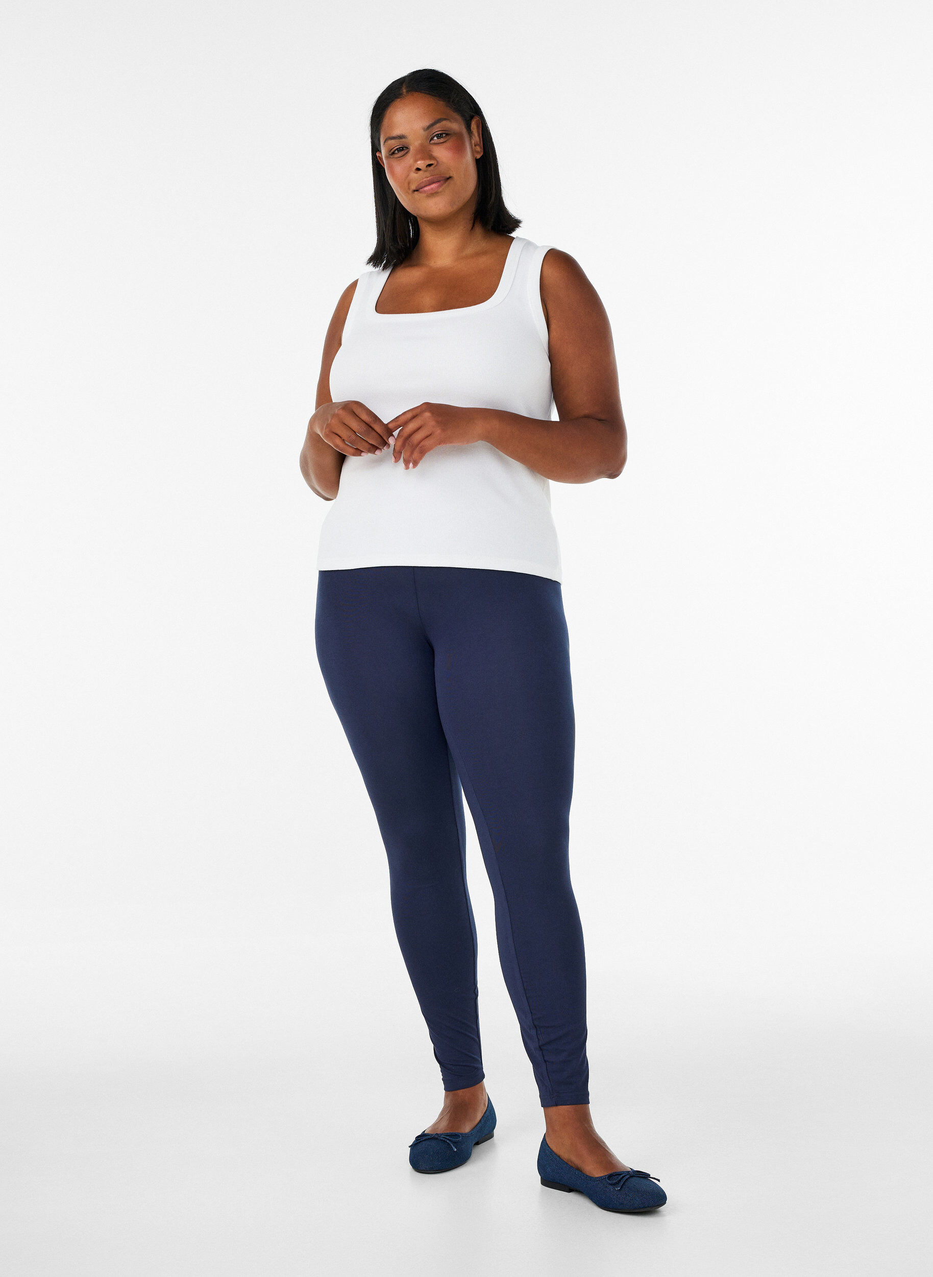 Basic-Leggings mit extra L&auml;nge, Blau, Model