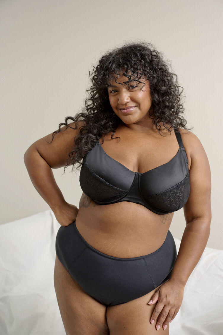 Set mit Spitze, , Model