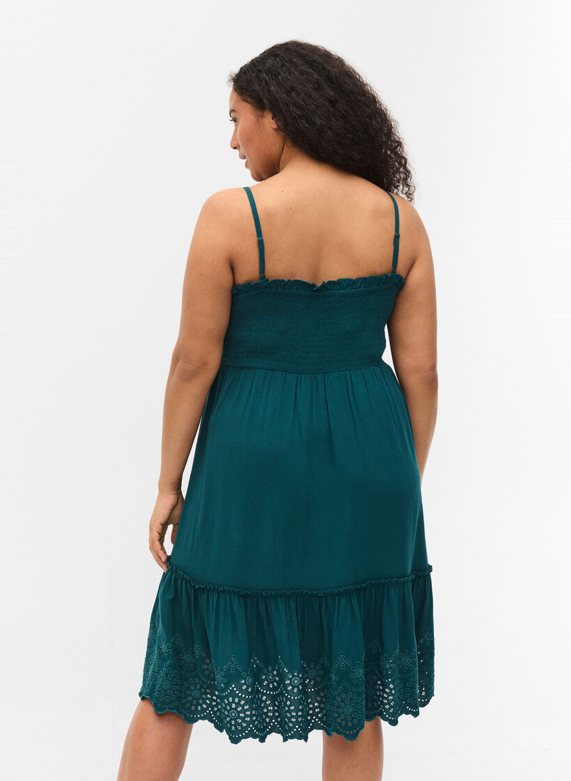 Robe de plage à smocks en viscose avec broderie anglaise, Deep Teal, Model image number 1