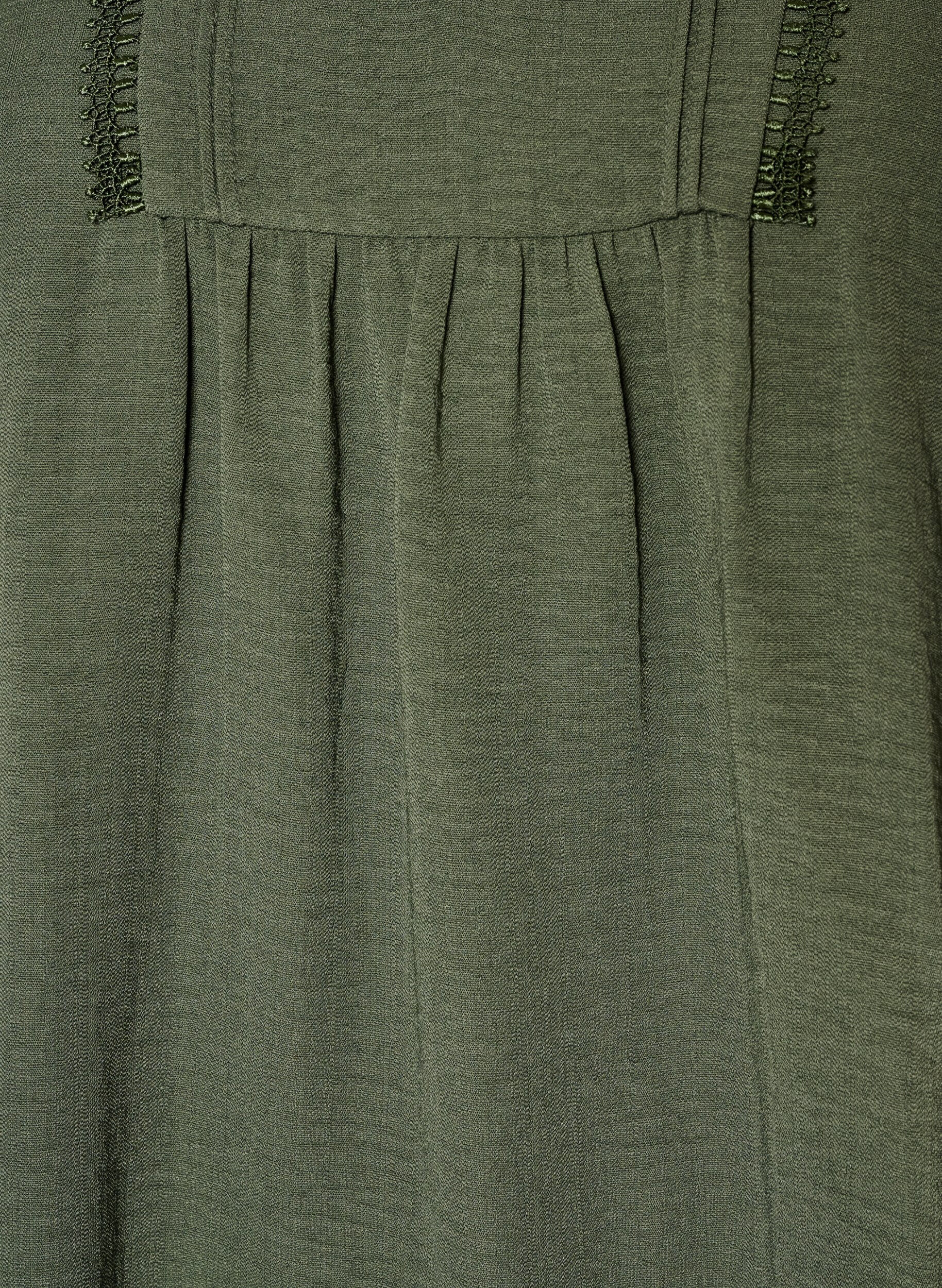 ZizziBlouse avec col en V et bande en crochet, Vert, Packshot image number 2