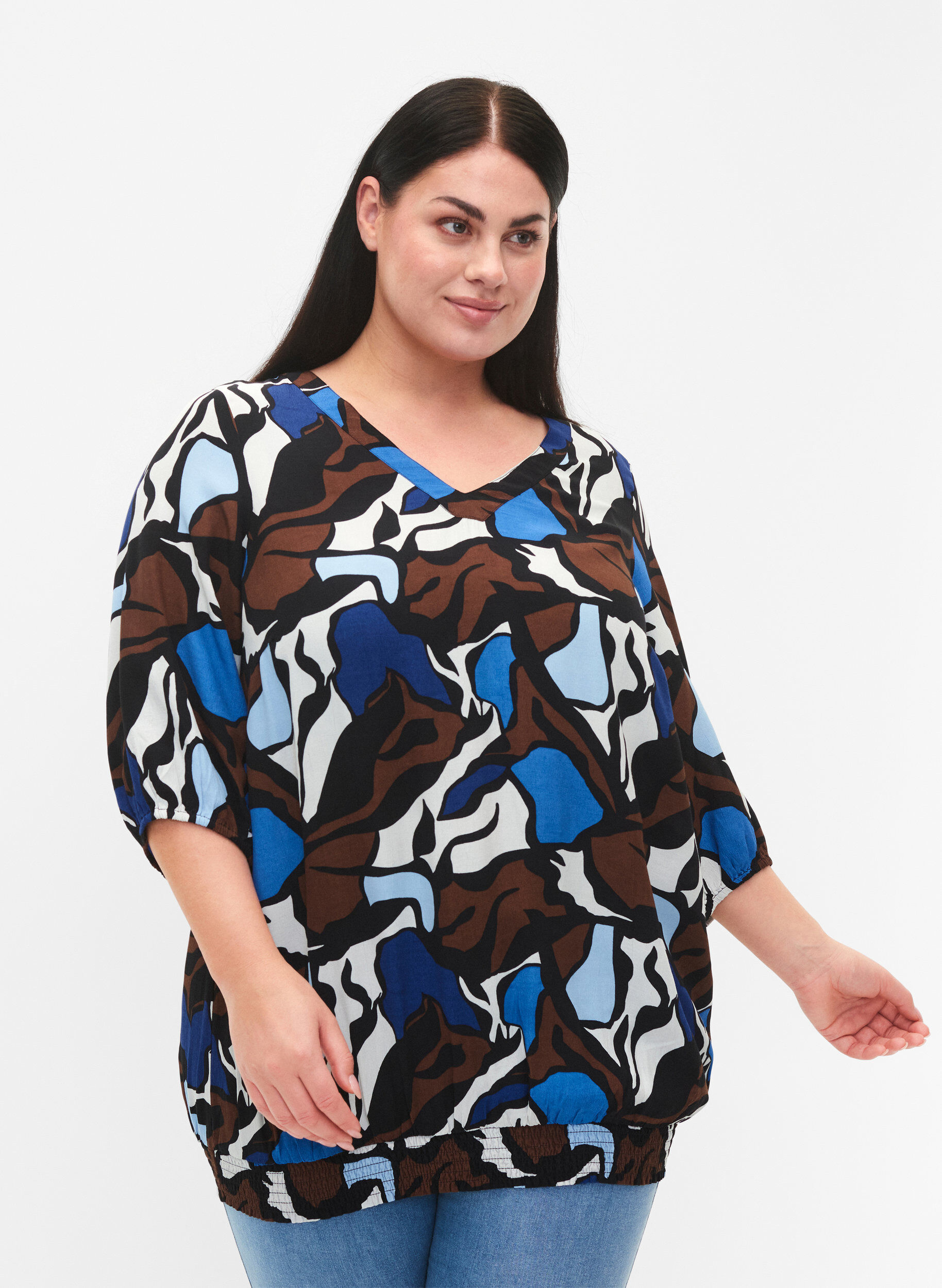 Zizzi Viskosebluse mit Druck und Smocking, Zafia AOP, Model image number 0
