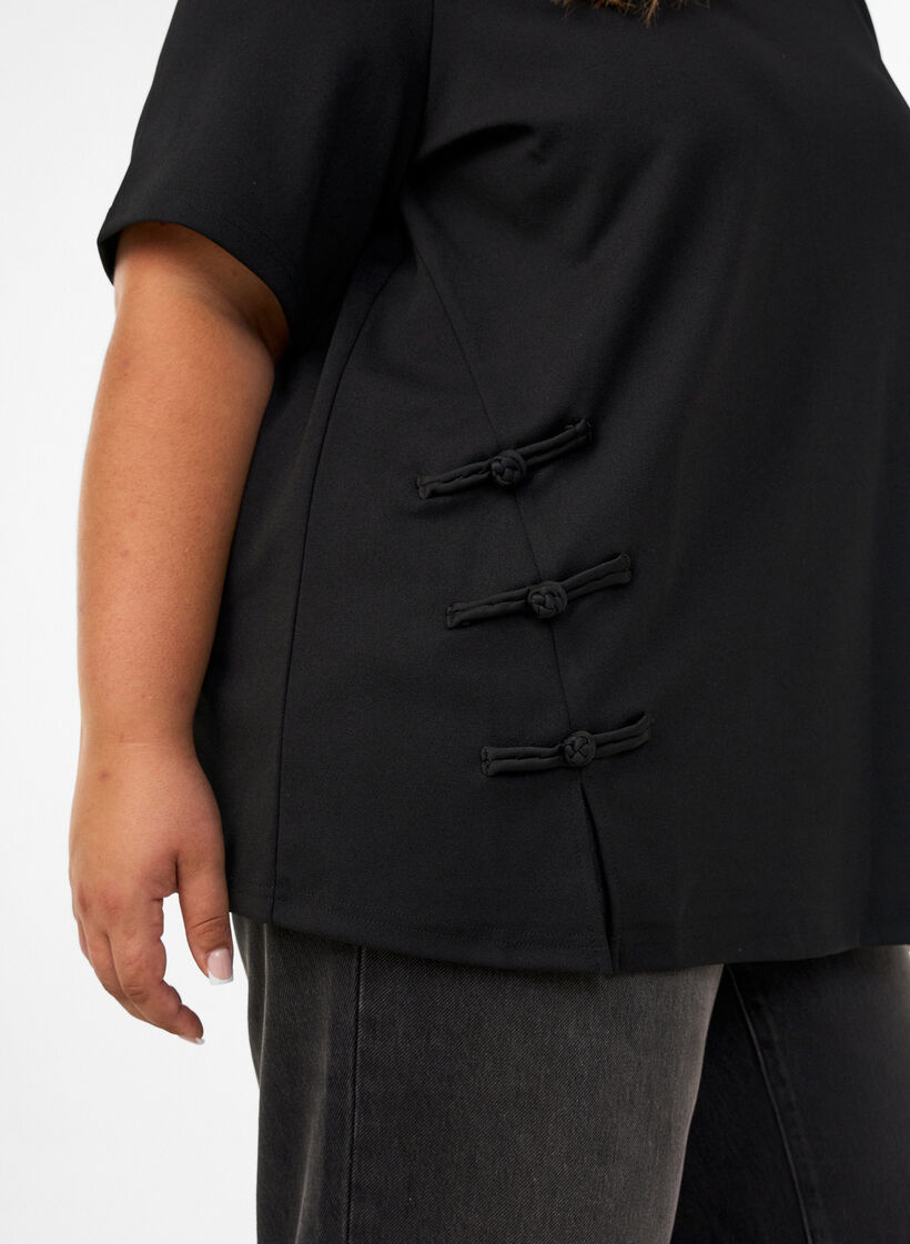 T-shirt avec fentes et fermetures par n&oelig;uds d&eacute;coratifs, Noir, Model image number 3