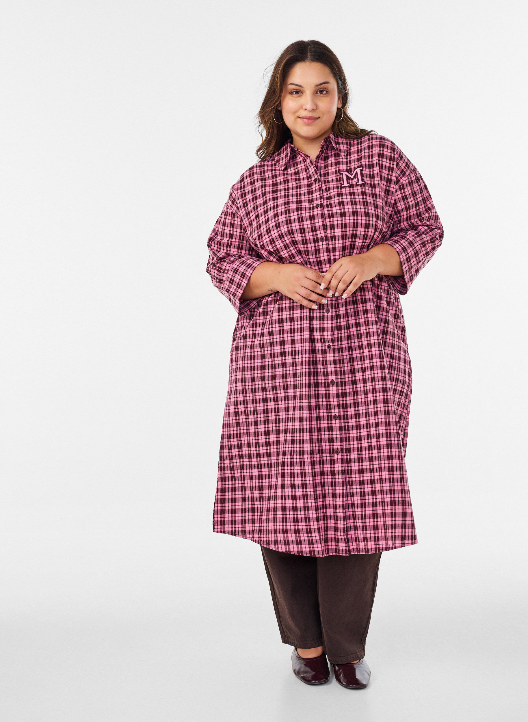 Chemise longue &agrave; carreaux avec manches 3/4, Rose, Model