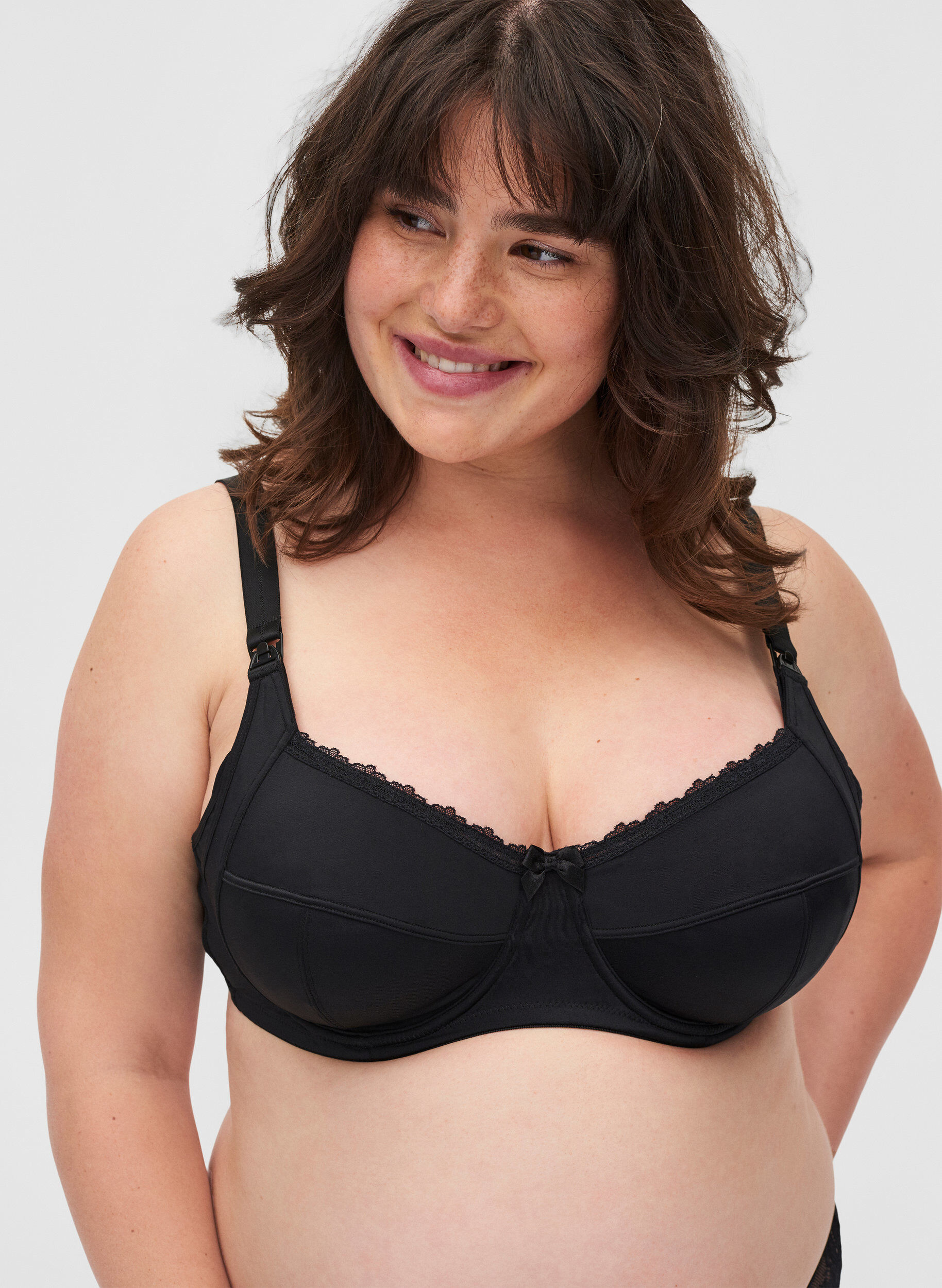 Zizzi Soutien-gorge d'allaitement Figa &agrave; armatures, Black, Model image number 0