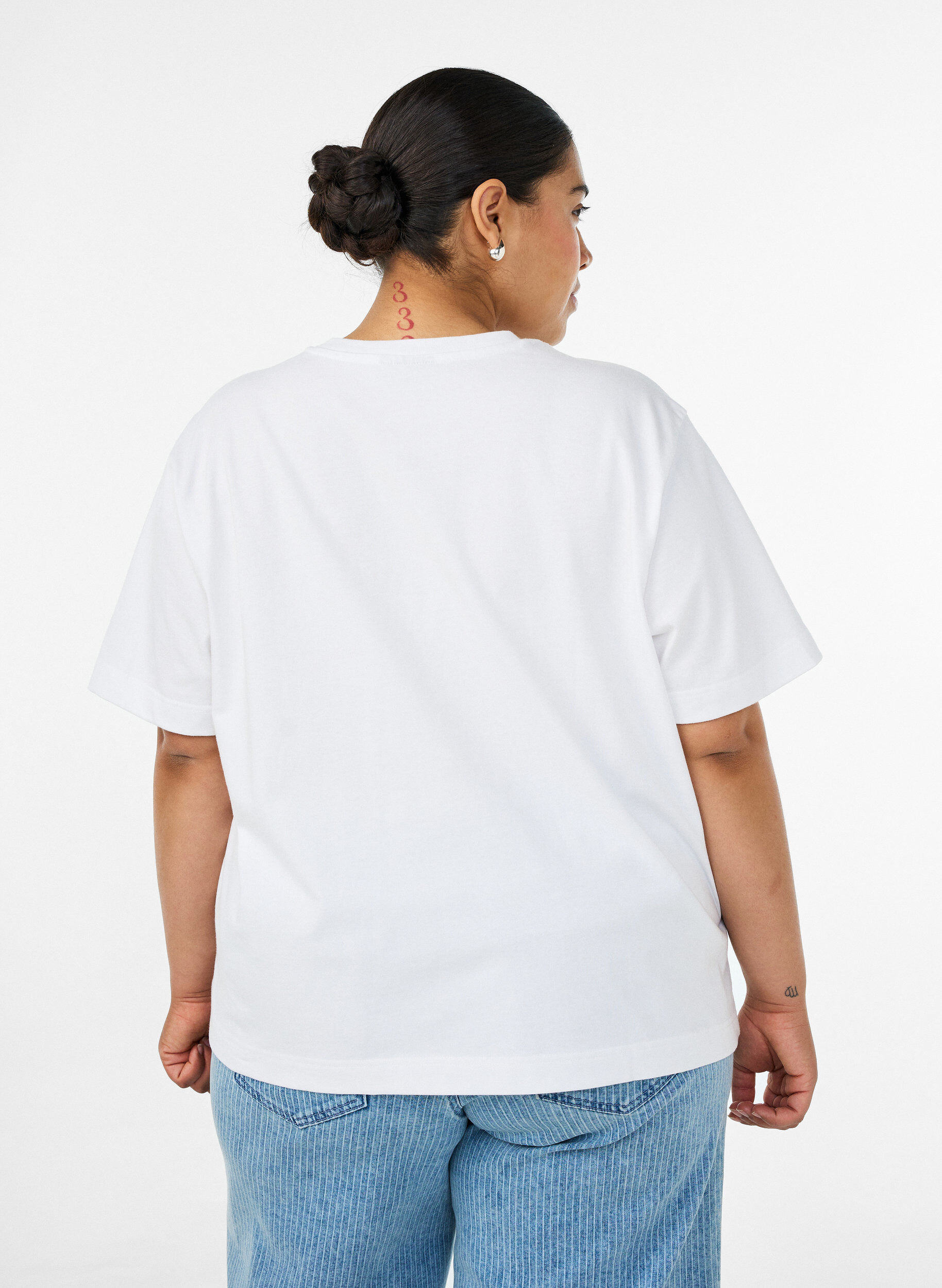 ZizziKastiges T-Shirt aus Baumwolle, Wei&szlig;, Model image number 2