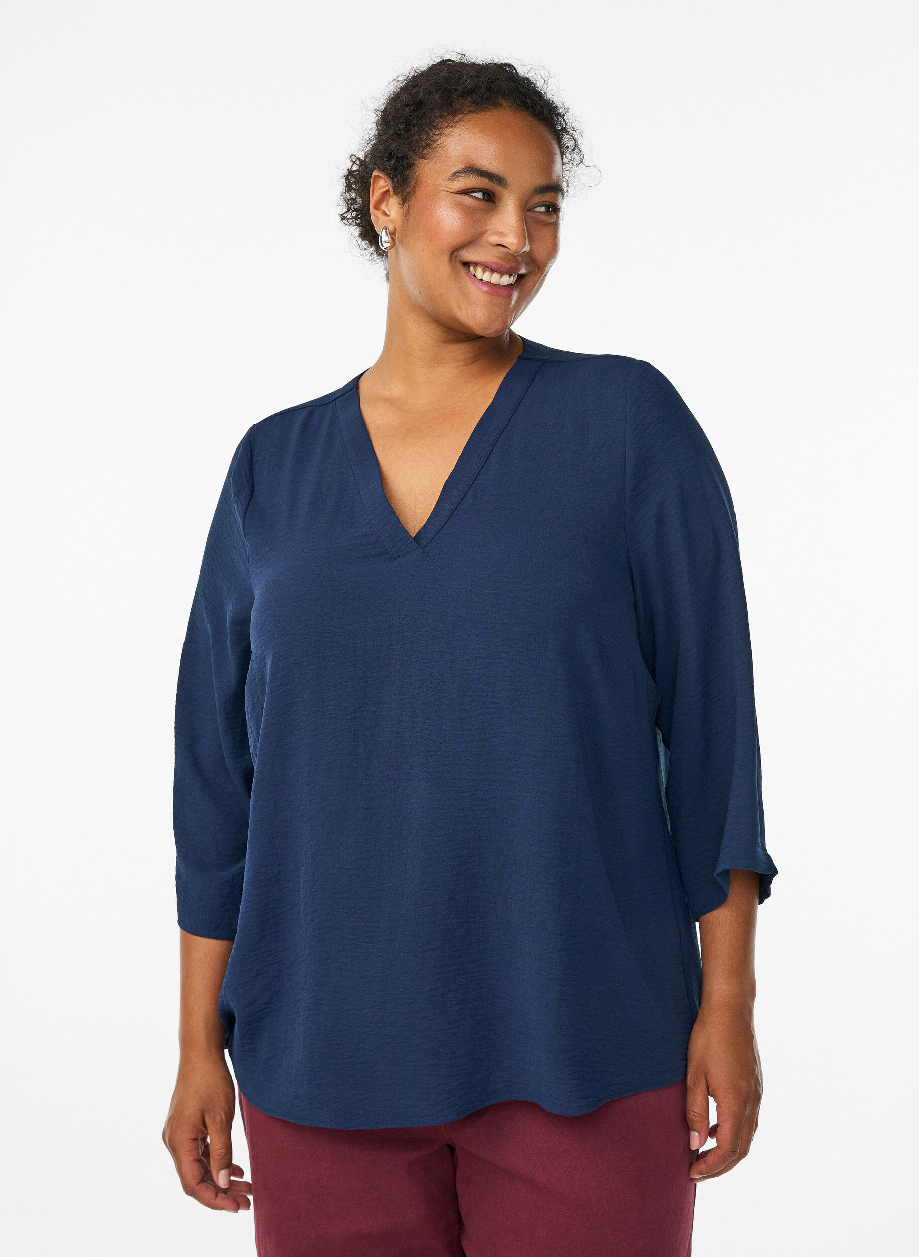  Bluse mit 3/4-&Auml;rmeln, Blau, Model