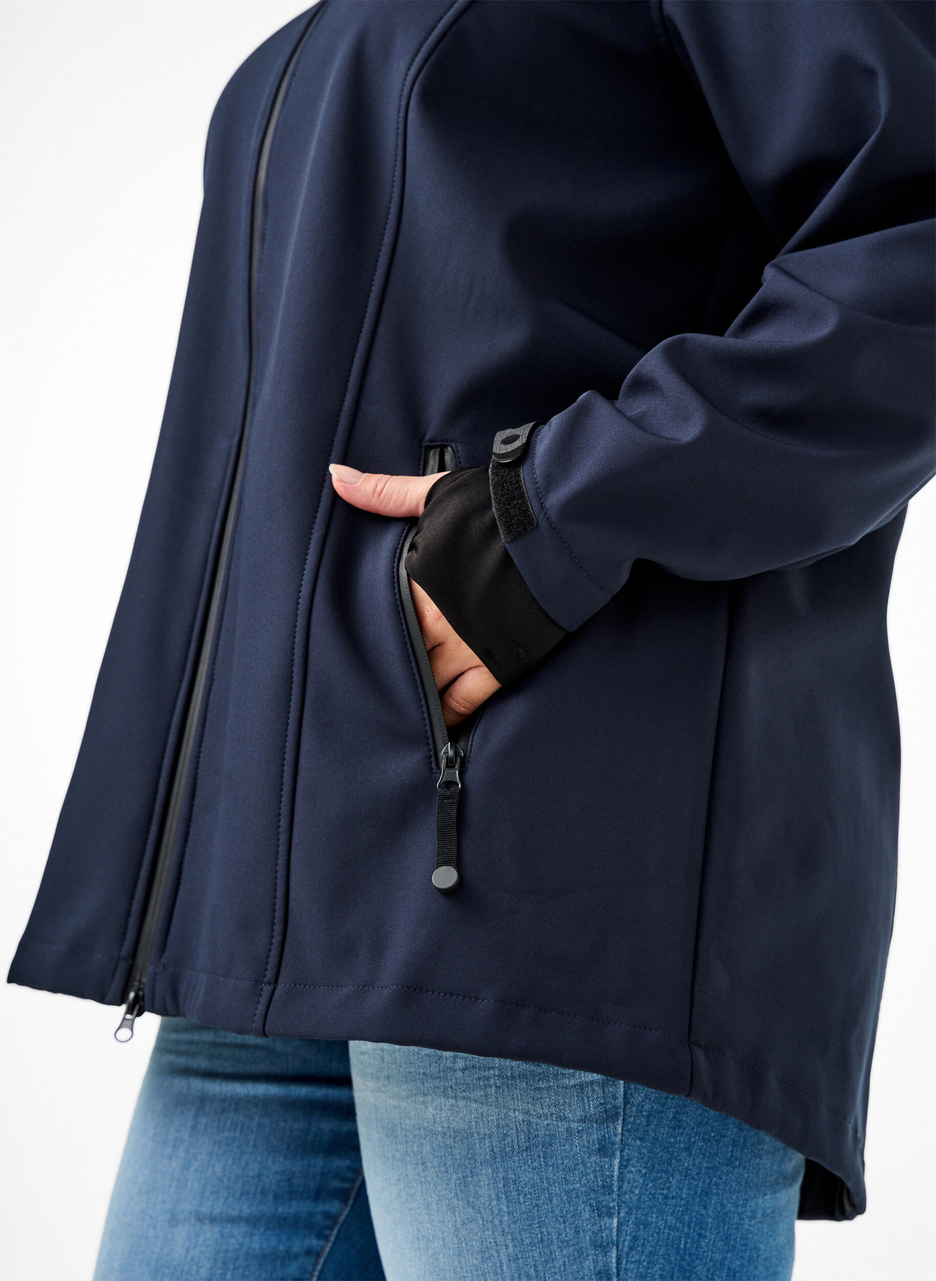 ZizziVeste softshell courte avec capuche amovible, Bleu, Model image number 3