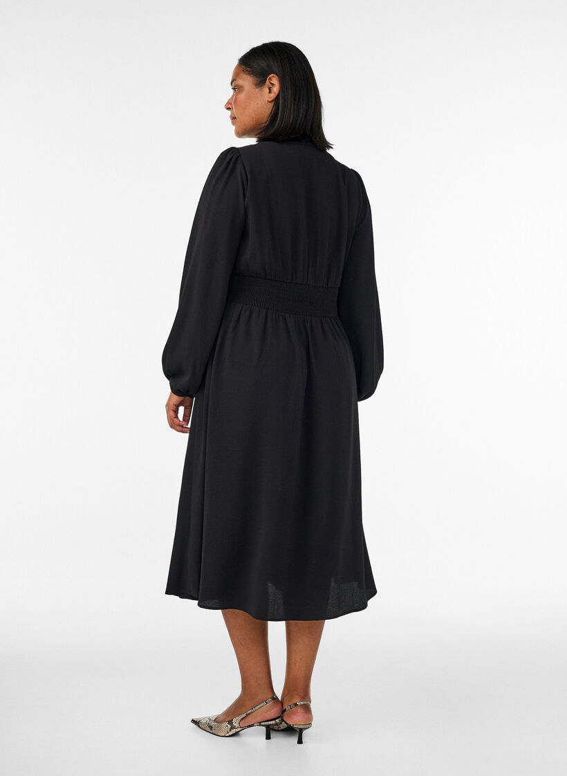 Midikleid mit Smock und Zierkn&ouml;pfen, Schwarz, Model image number 1