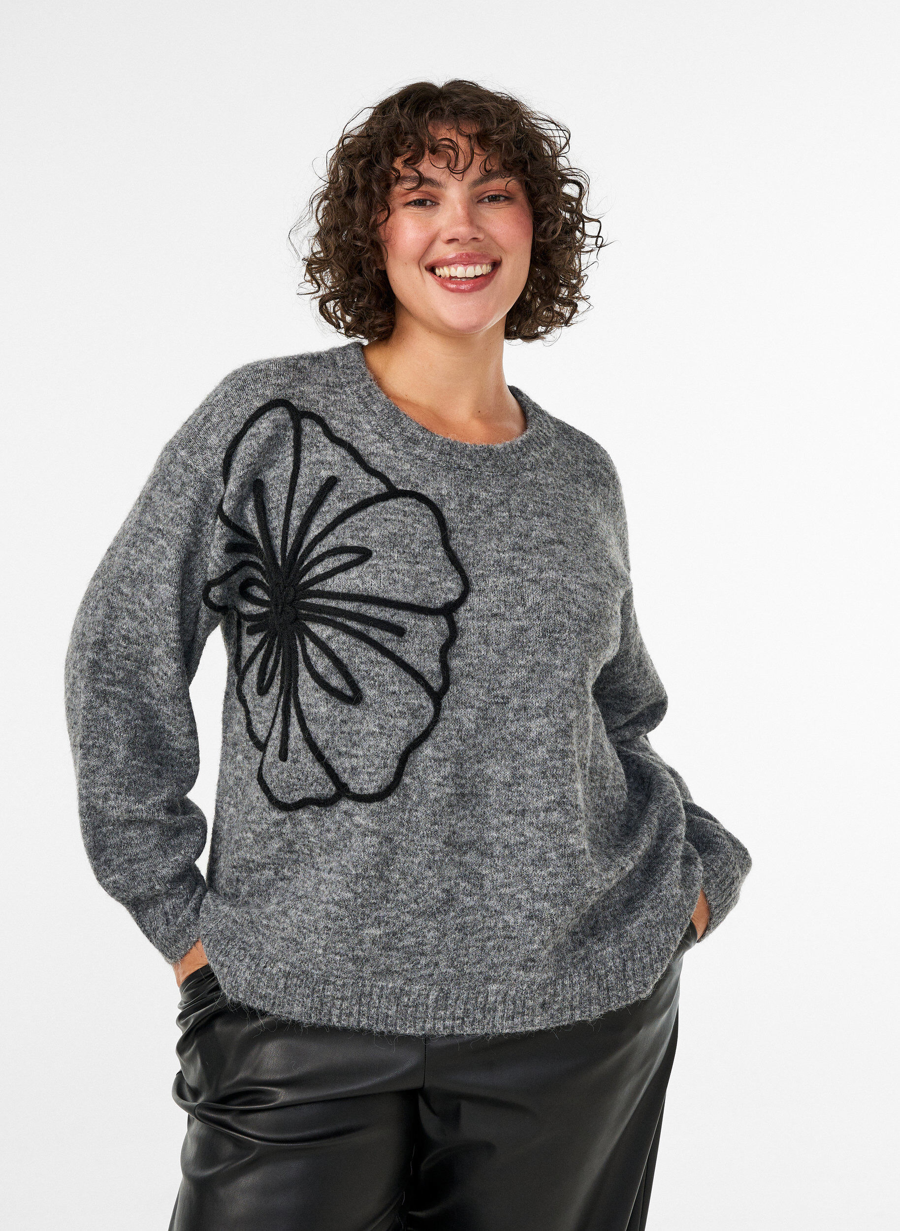 Pull avec application florale, Gris, Model