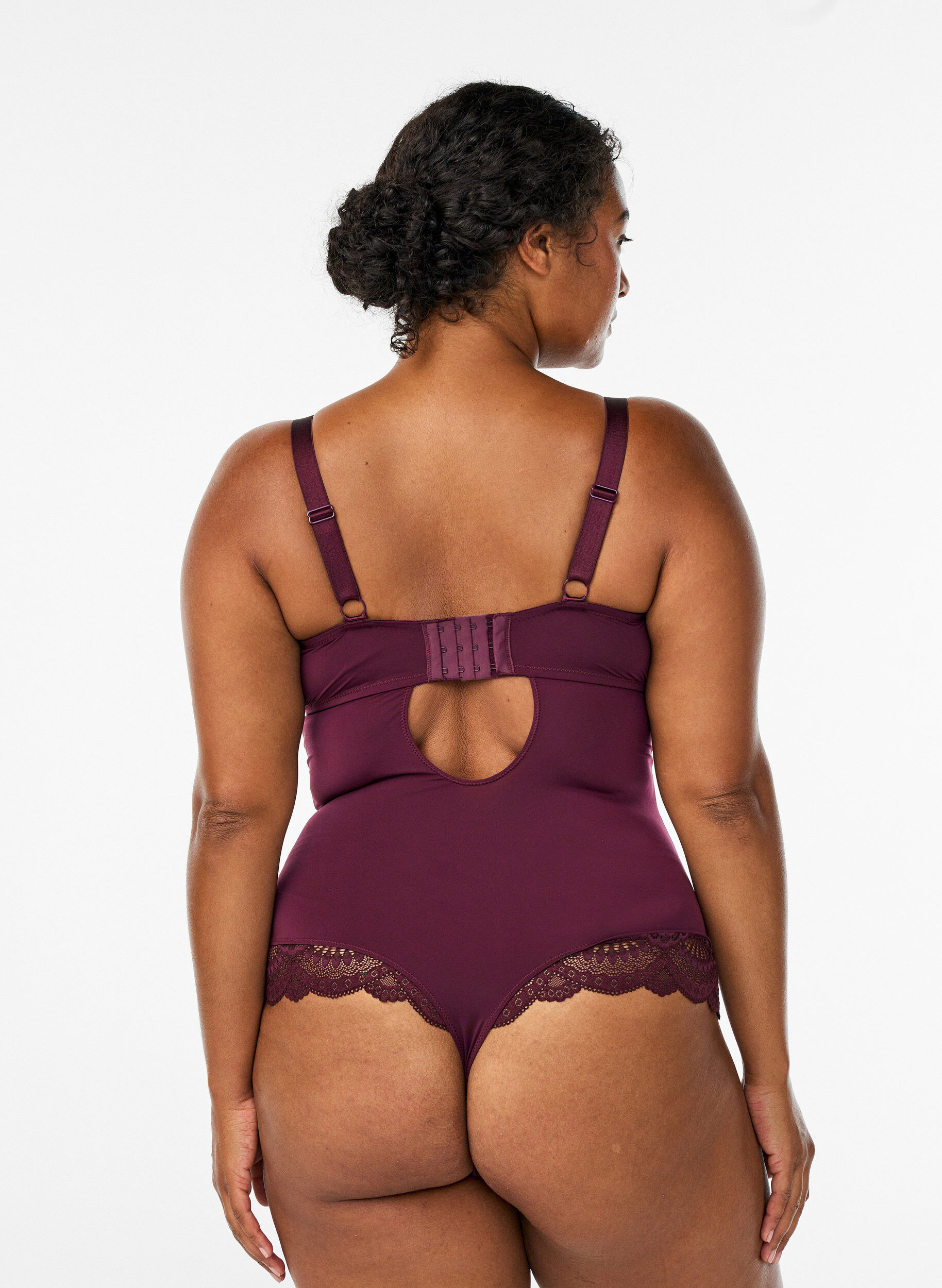 Zizzi Body en dentelle &agrave; armatures avec jeu de lani&egrave;res, Bordeaux, Model image number 1