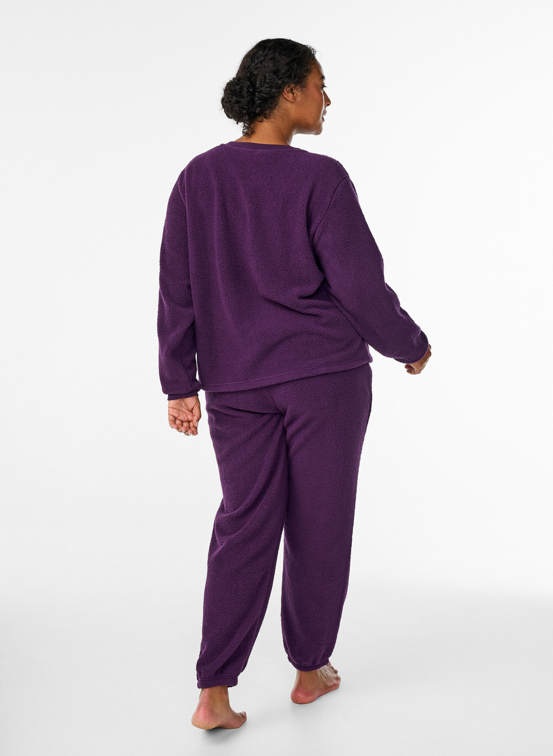 Zizzi Pantalon taille haute en polaire nounours, Violet, Model image number 1
