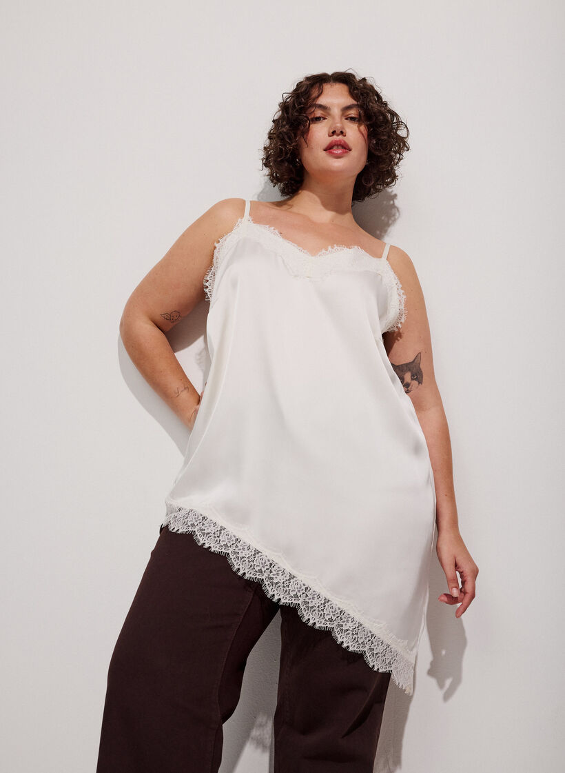 Tr&auml;gertop mit Spitze und asymmetrischem Saum, Vanille, Model image number 0