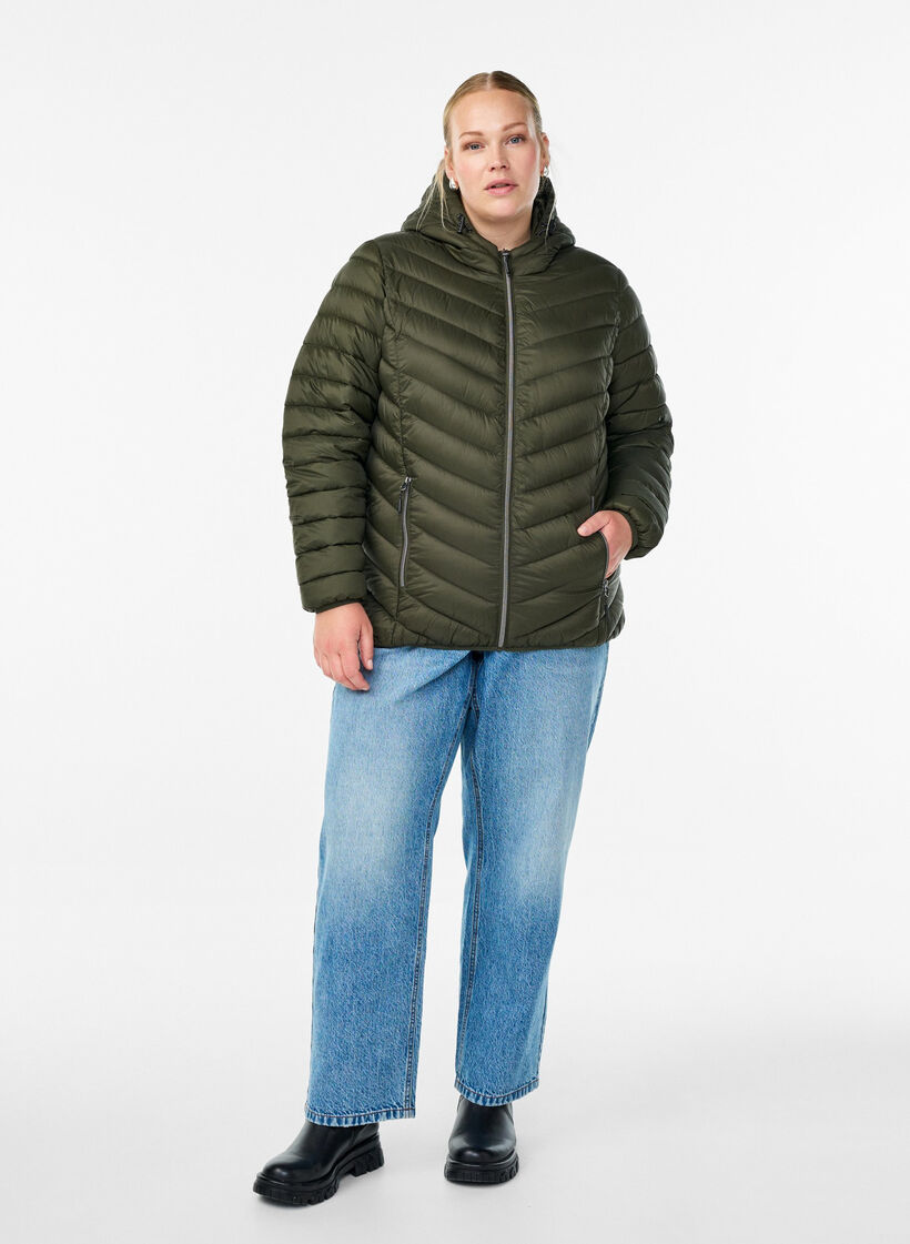Veste l&eacute;g&egrave;re &agrave; capuche, Vert fonc&eacute;, Model image number 1