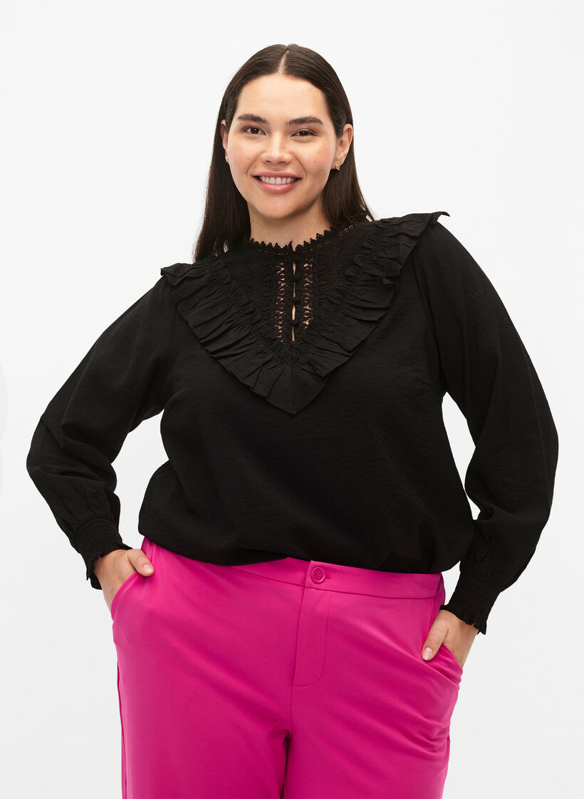 Blouse en viscose avec volants et détails brodés, Black, Model image number 0