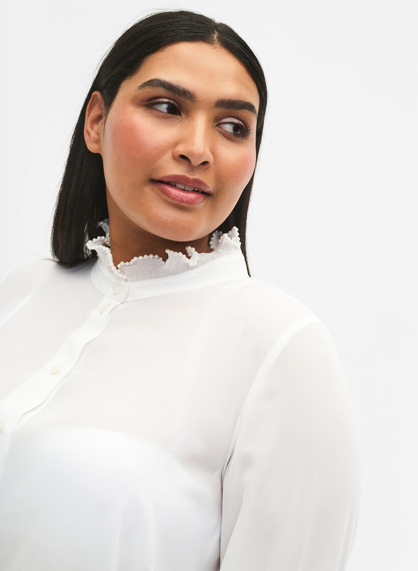 Chemisier orné de volants, Bright White, Model image number 2