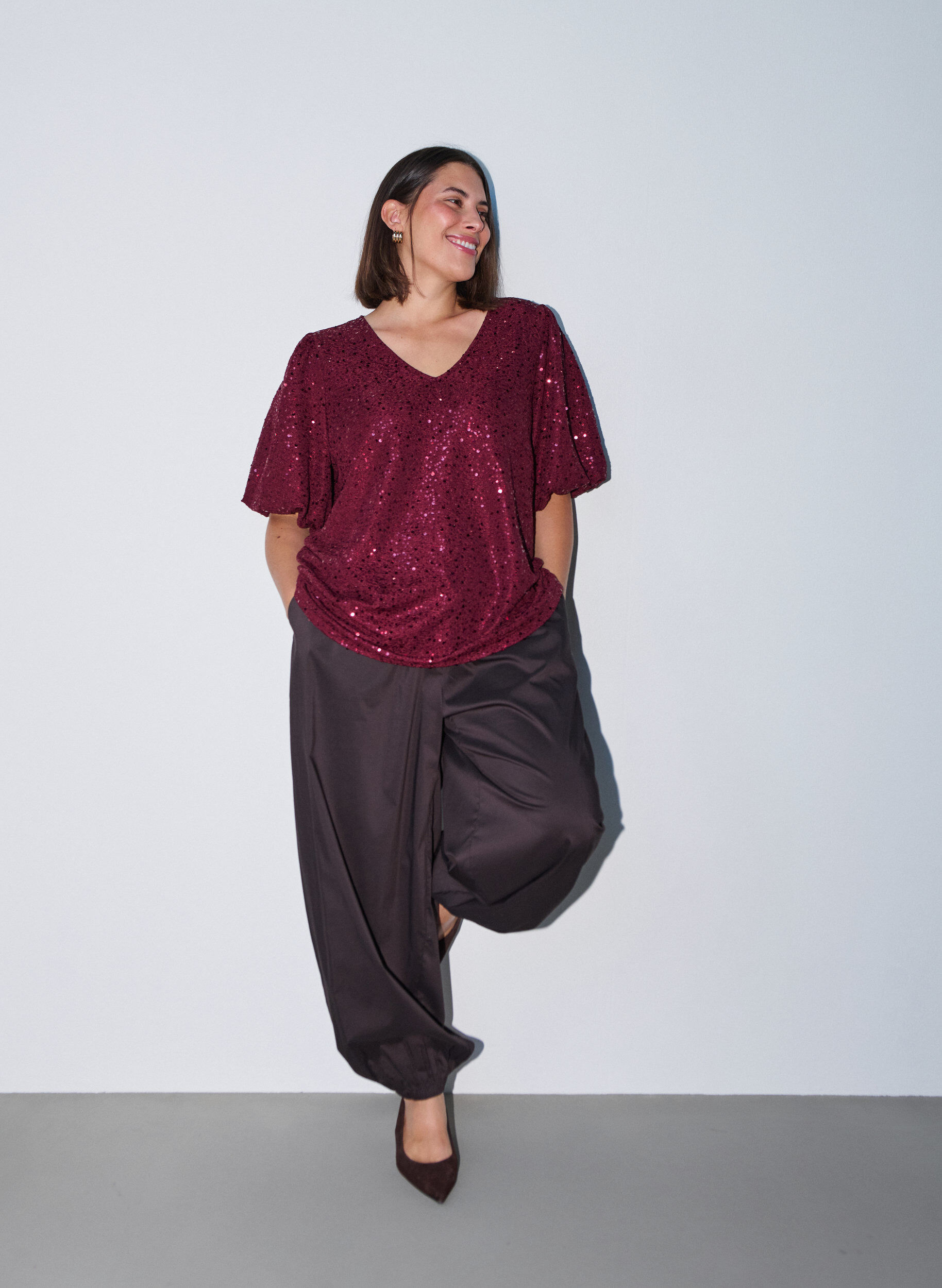 ZizziBlouse &agrave; sequins avec manches ballon, Bordeaux, Model image number 1