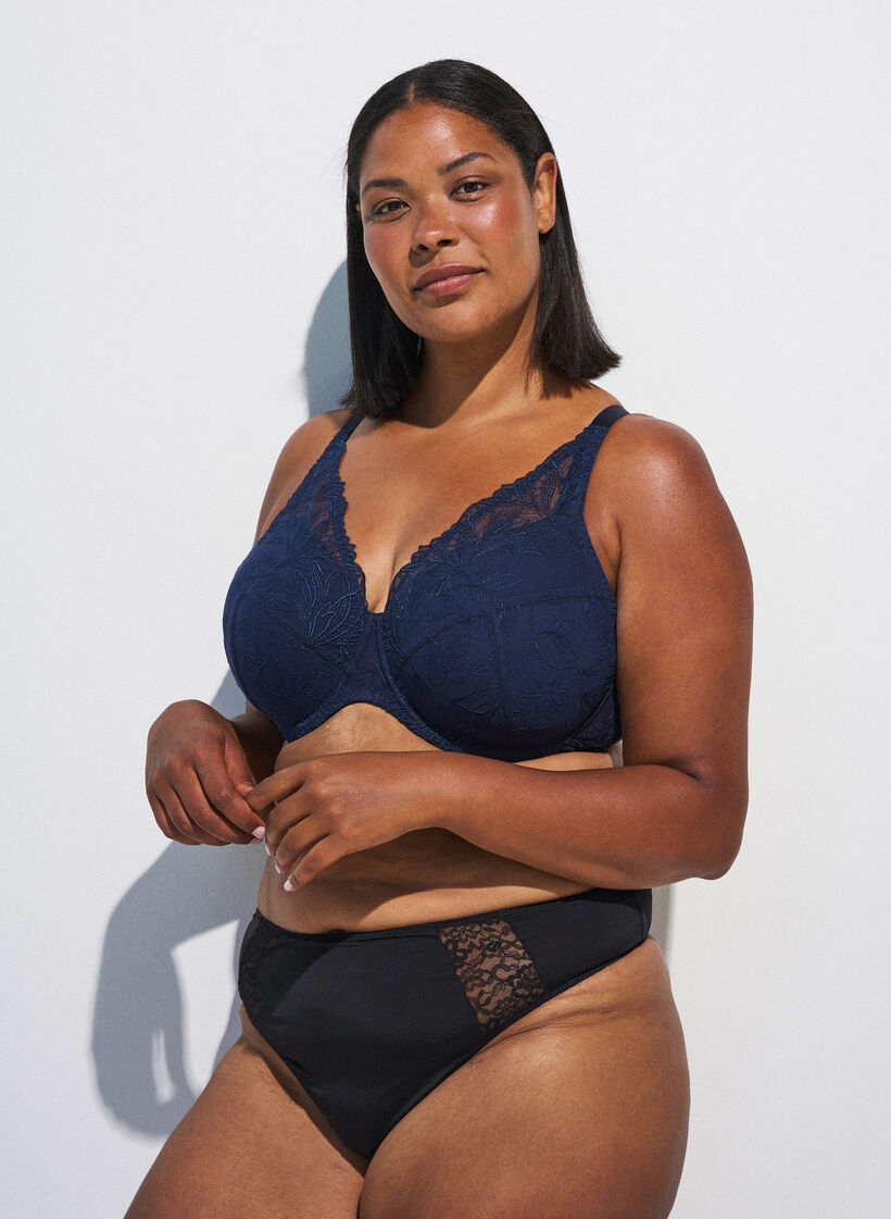 Soutien-gorge rembourr&eacute; en dentelle avec armatures, Bleu, Image image number 0