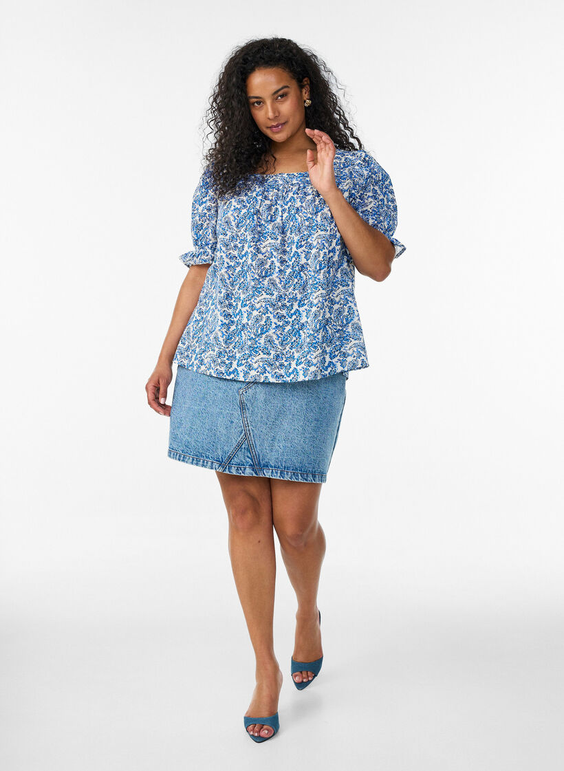 Blouse en coton avec encolure carr&eacute;e, Bleu, Model image number 1