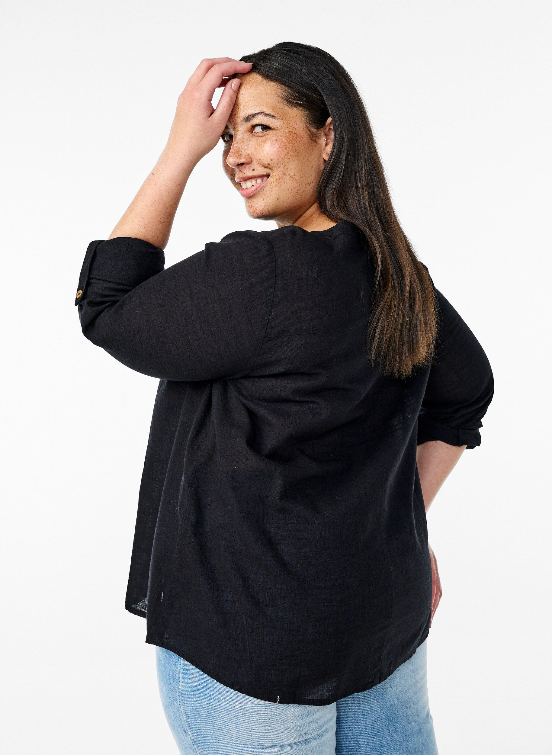ZizziBaumwollbluse mit V-Ausschnitt, Schwarz, Model image number 2