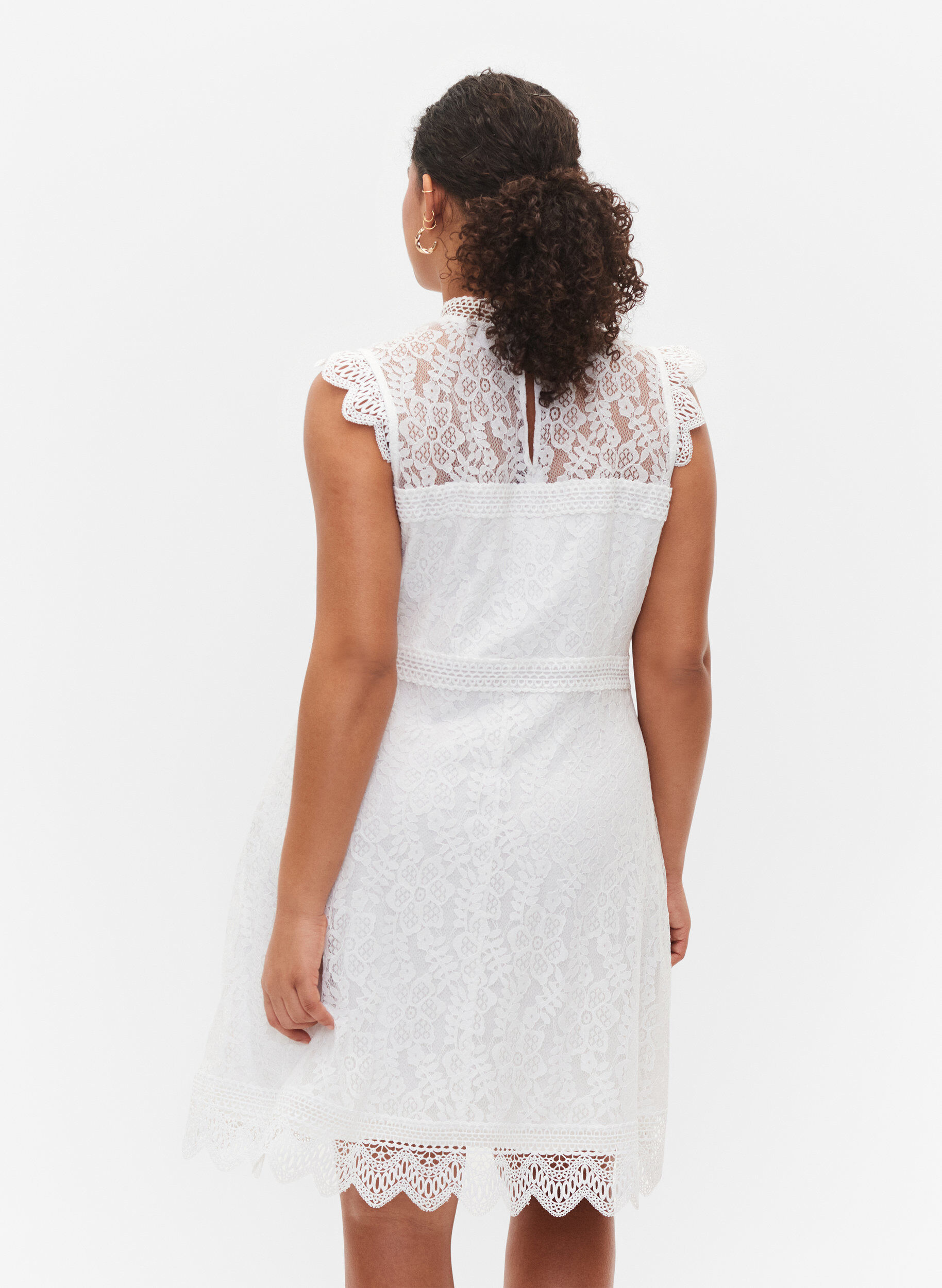 Zizzi &Auml;rmelloses Spitzenkleid, Bright White, Model image number 1