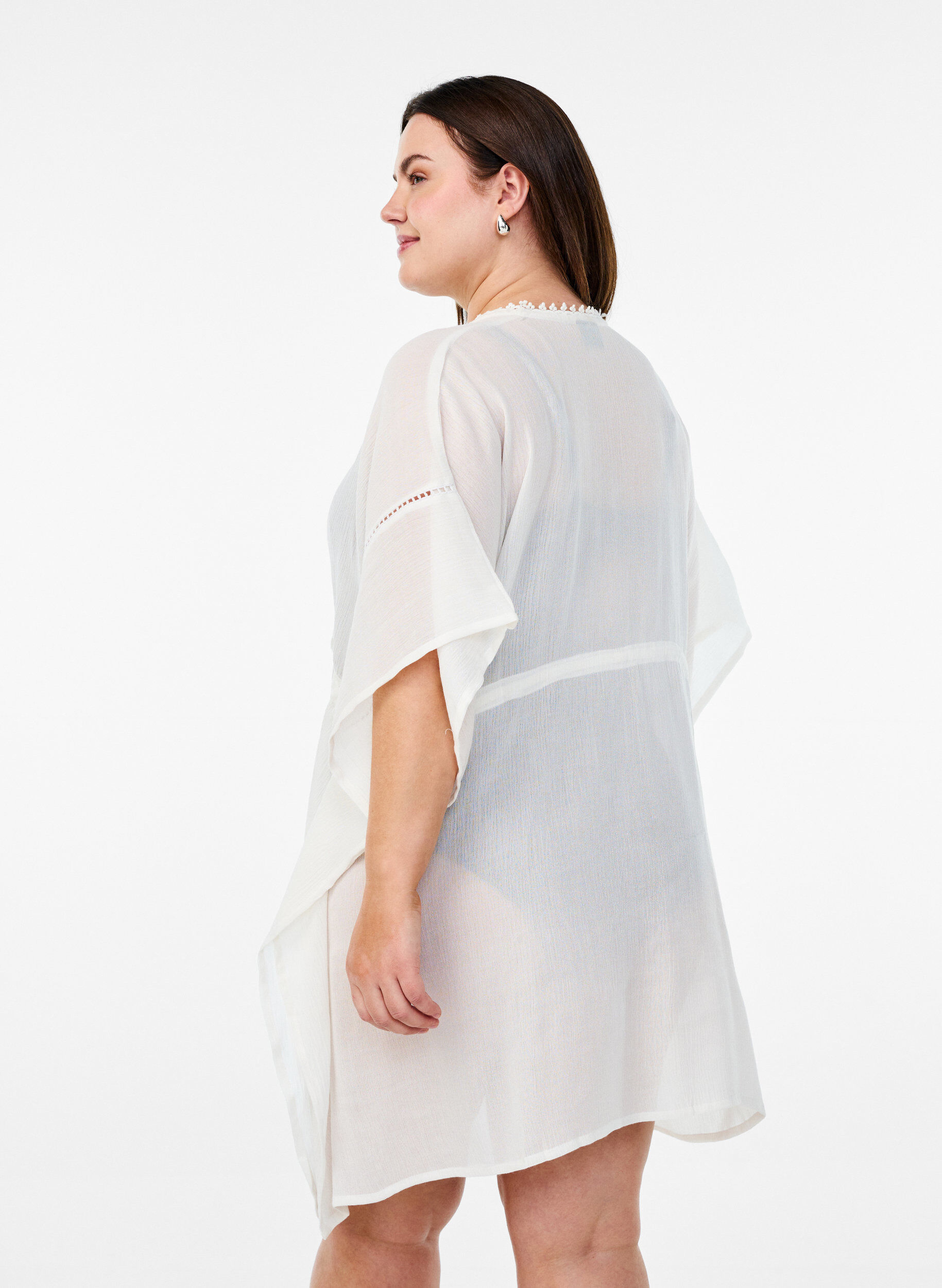 Zizzi Poncho de plage &agrave; nouer &agrave; la taille, Blanc, Model image number 2