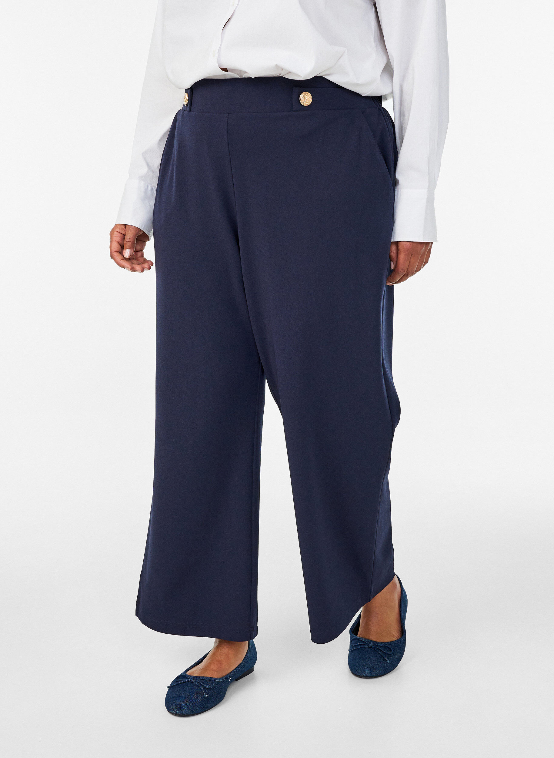 Zizzi Pantalon ample avec poches, Bleu, Model image number 2