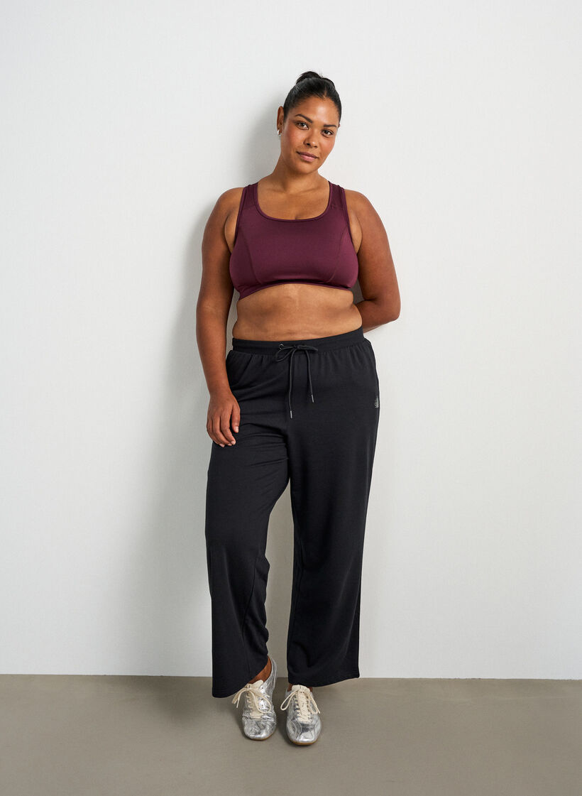 Sport-BH mit Racerback, Rot, Model image number 1