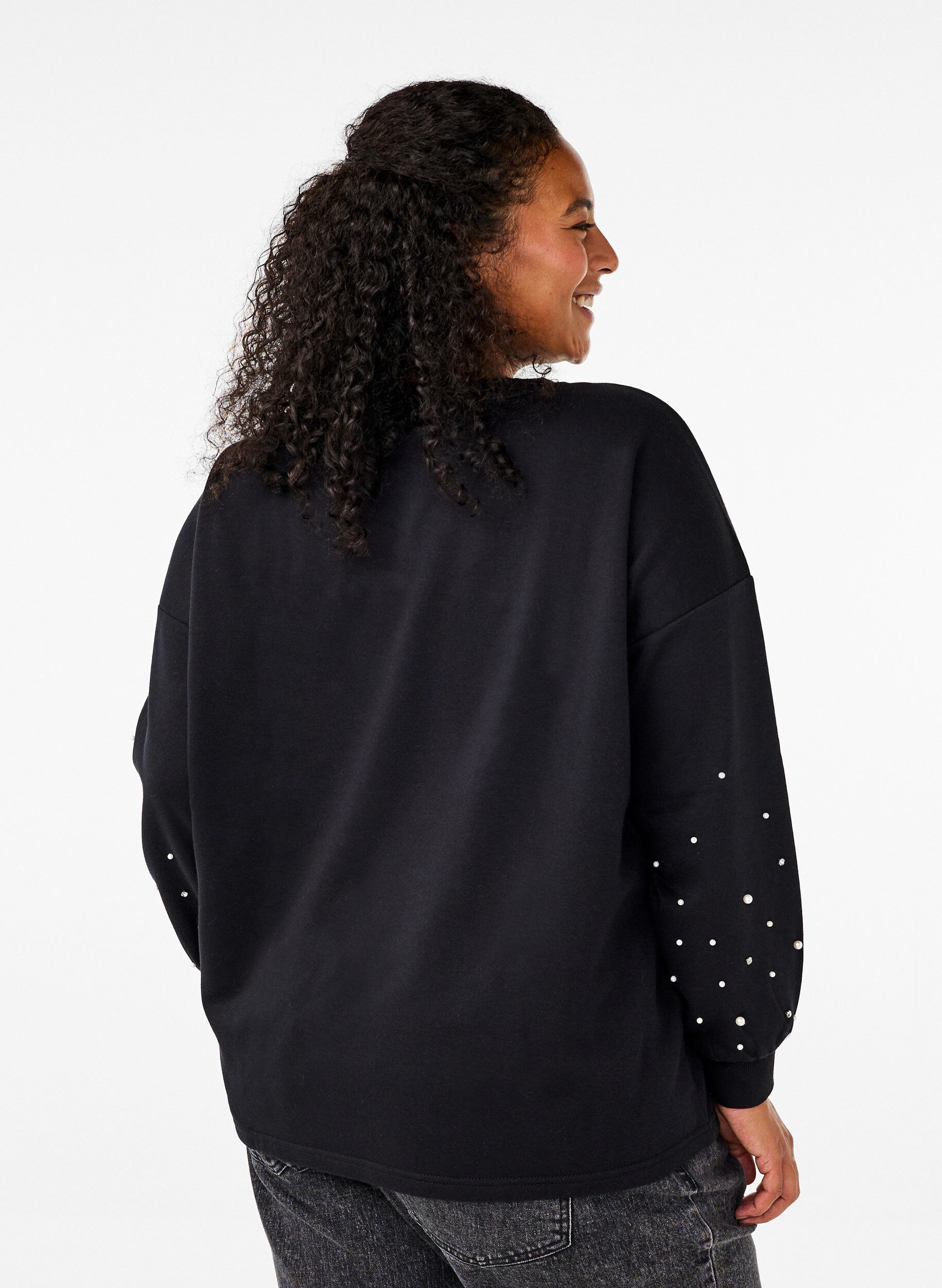 Zizzi Sweatshirt mit Perlen, Black, Model image number 1