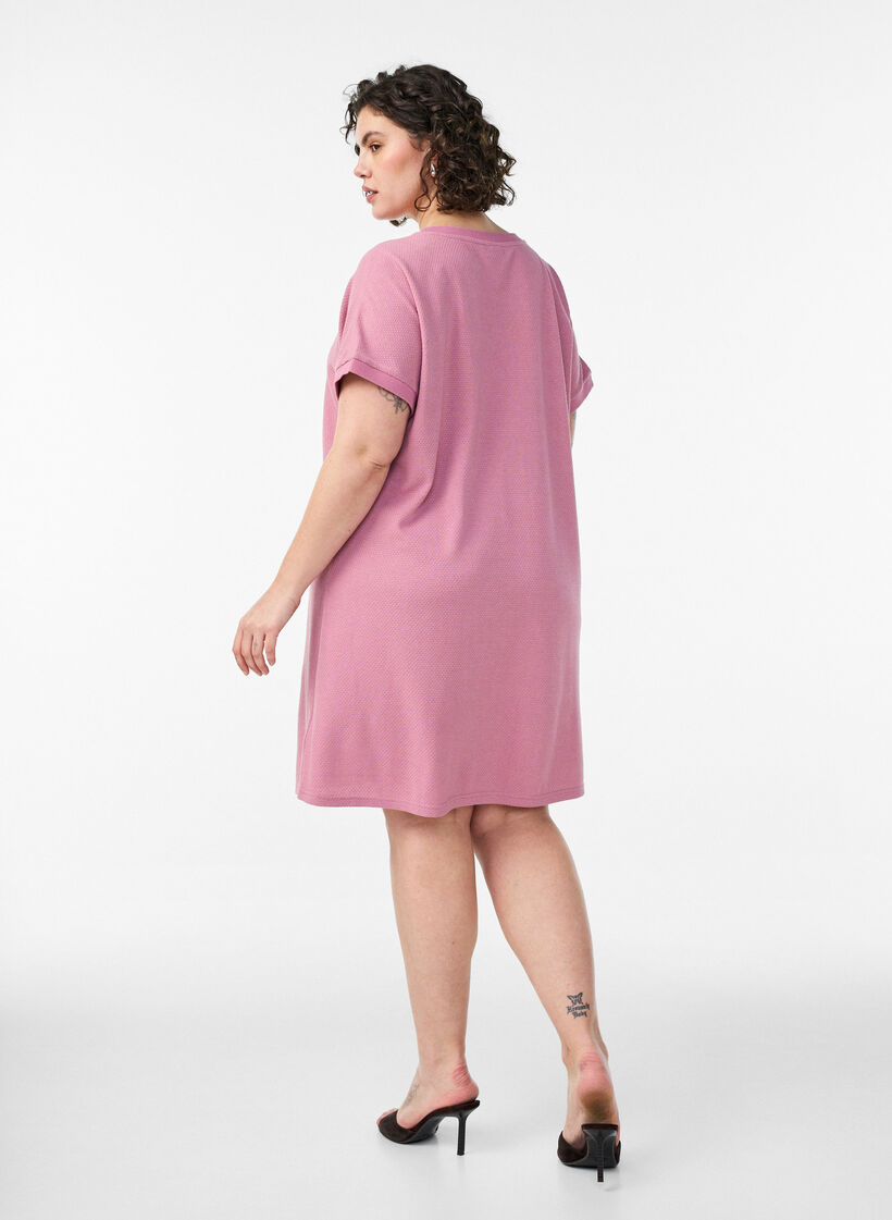 Kurzes Kleid aus strukturiertem Jersey mit Rundhalsausschnitt, Rot, Model image number 2