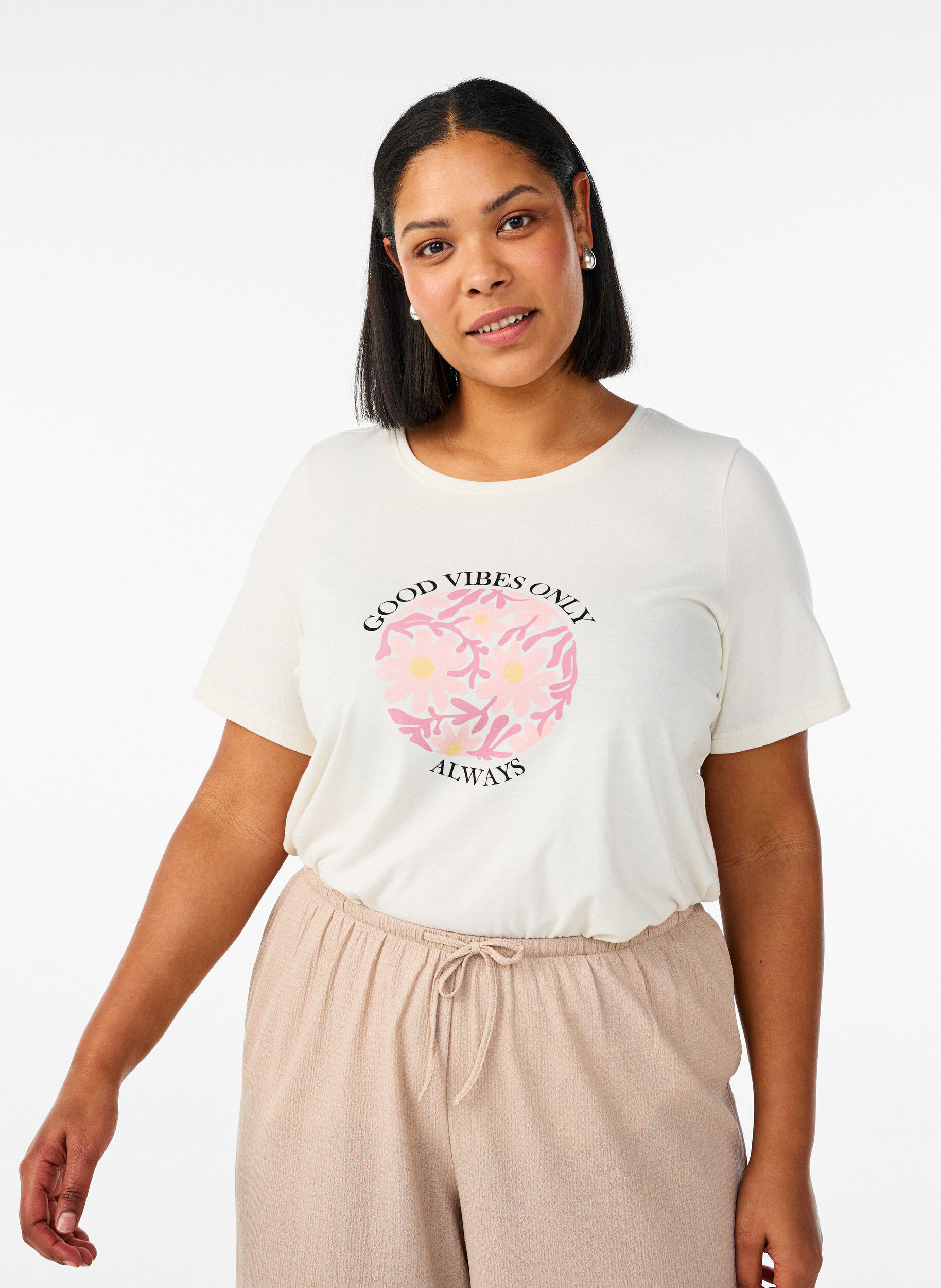 Zizzi T-Shirt mit Print, Vanille, Model image number 0