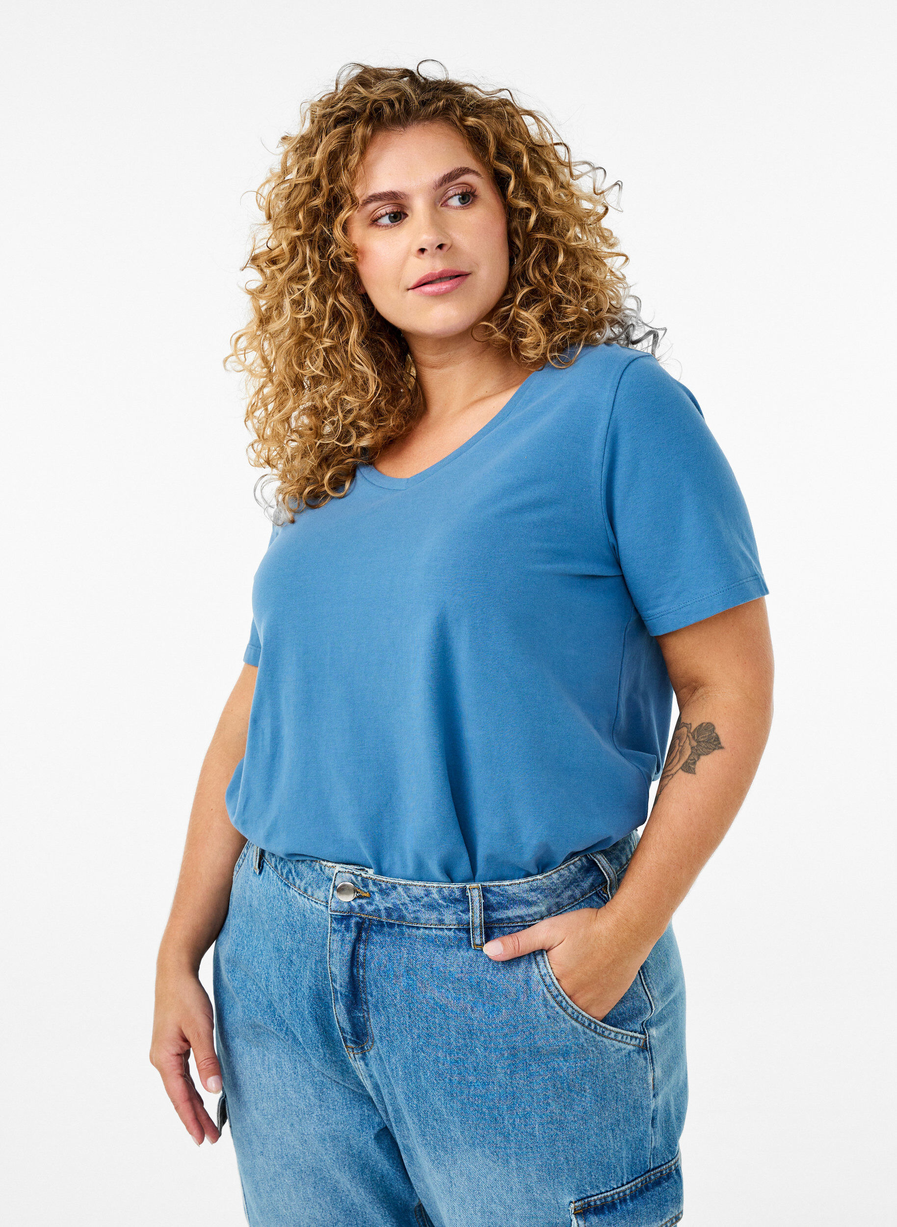 ZizziEinfarbiges basic T-Shirt aus Baumwolle, Blau, Model image number 0
