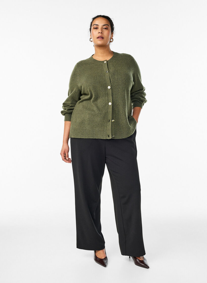 Cardigan en maille douce avec boutons dor&eacute;s, Vert fonc&eacute;, Model image number 1
