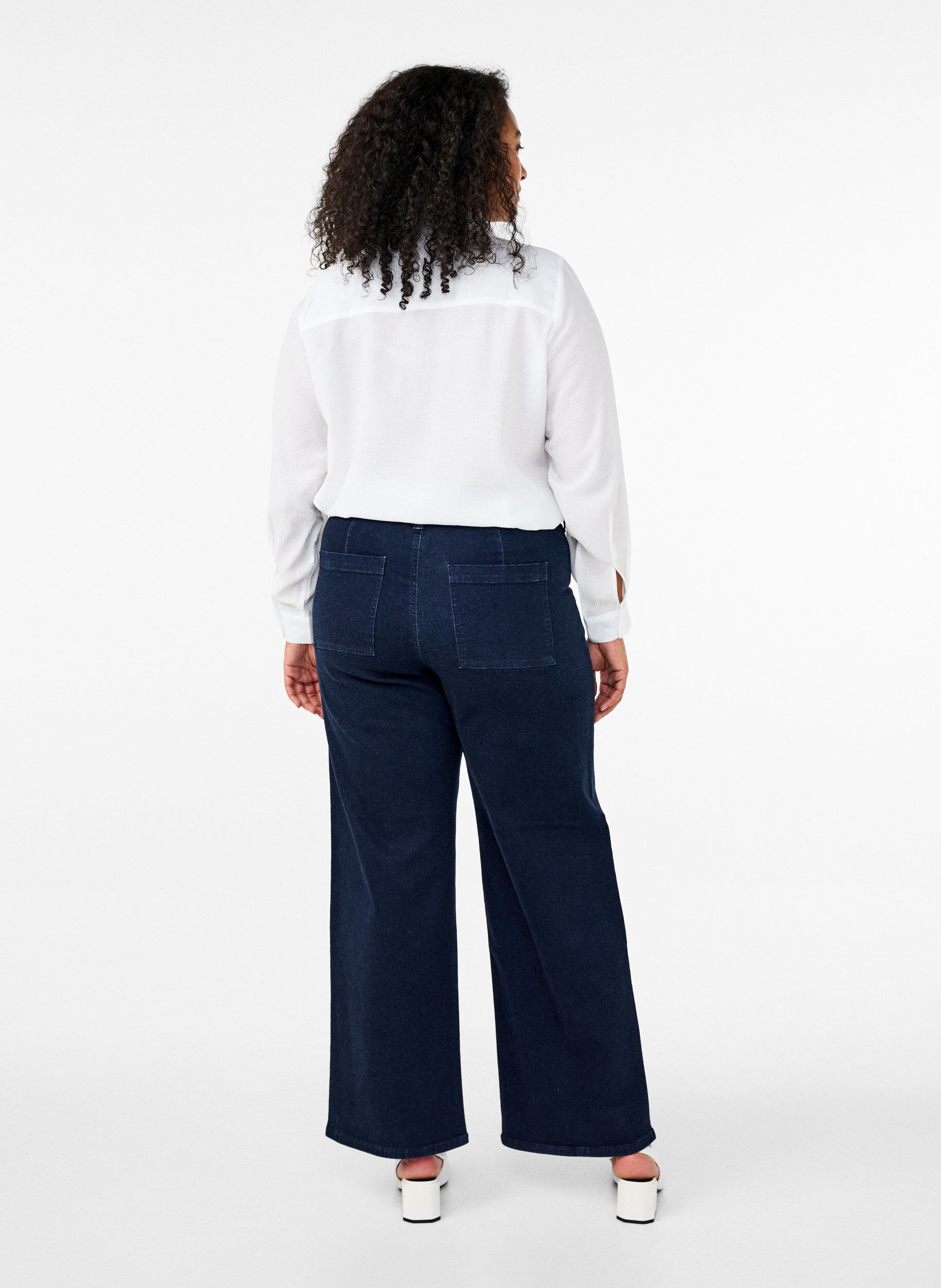ZizziJeans mit hoher Taille und weitem Bein, Blau, Model image number 1