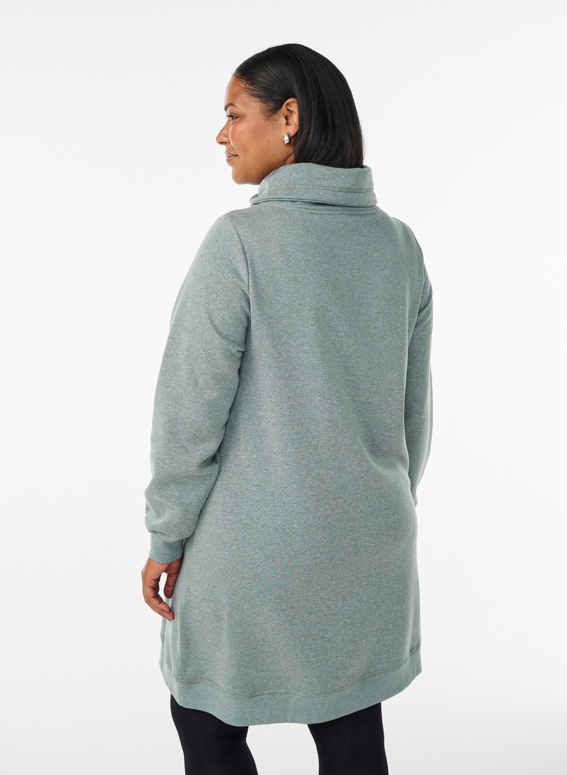 ZizziRobe sweat-shirt courte &agrave; col montant et poches, Vert, Model image number 2