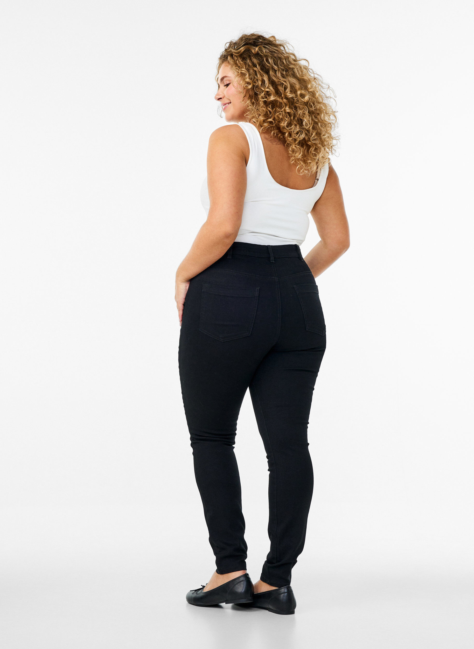 ZizziJean Amy taille haute et coupe super slim, Noir, Model image number 1