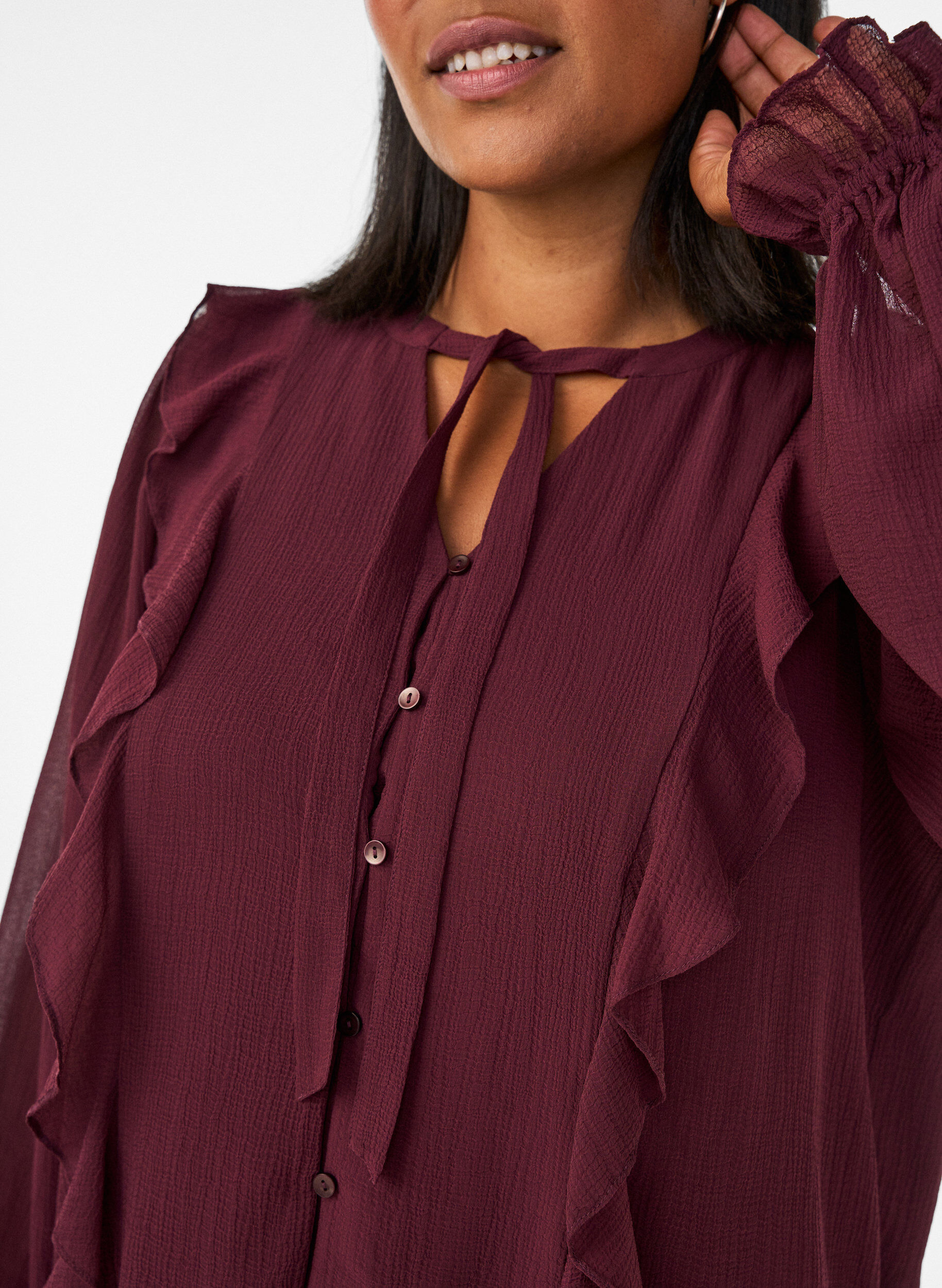 ZizziTransparente Bluse mit R&uuml;schen und Bindeband, Rot, Model image number 3