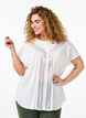  Viskosebluse mit Spitzenbesatz, Bright White, Model image number 0