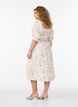 Robe d'&eacute;t&eacute; florale en viscose, Vanille, Model image number 1