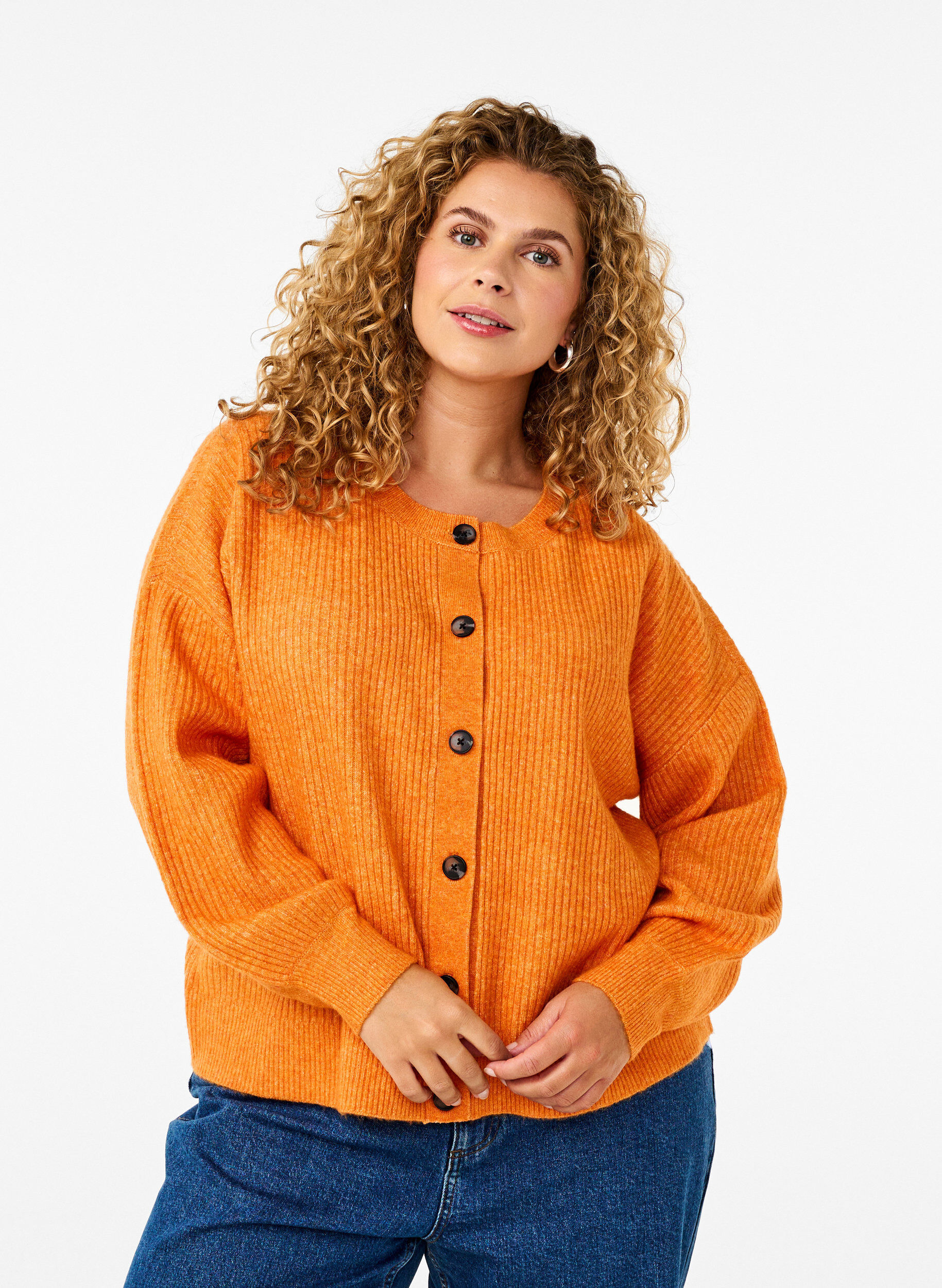 Zizzi Cardigan en tricot c&ocirc;tel&eacute; avec boutons, Orange fonc&eacute;, Model image number 0