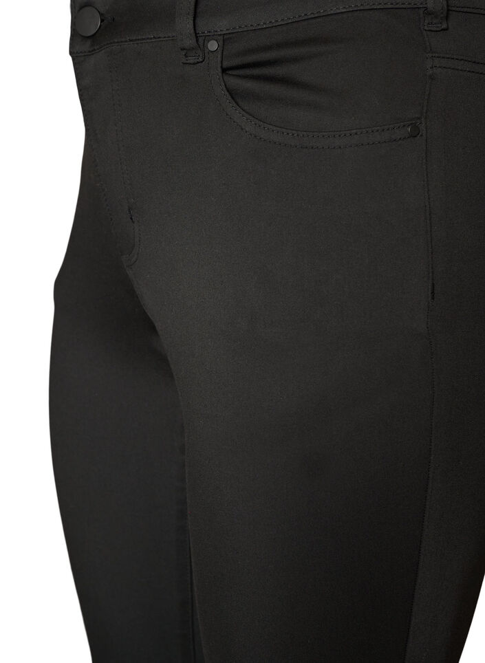 Emily Stay Black Jeans mit normaler Taille, Schwarz, Packshot image number 2