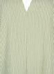 Gestreiftes Kleid mit 3/4-Ärmeln, Green Stripe, Packshot image number 2